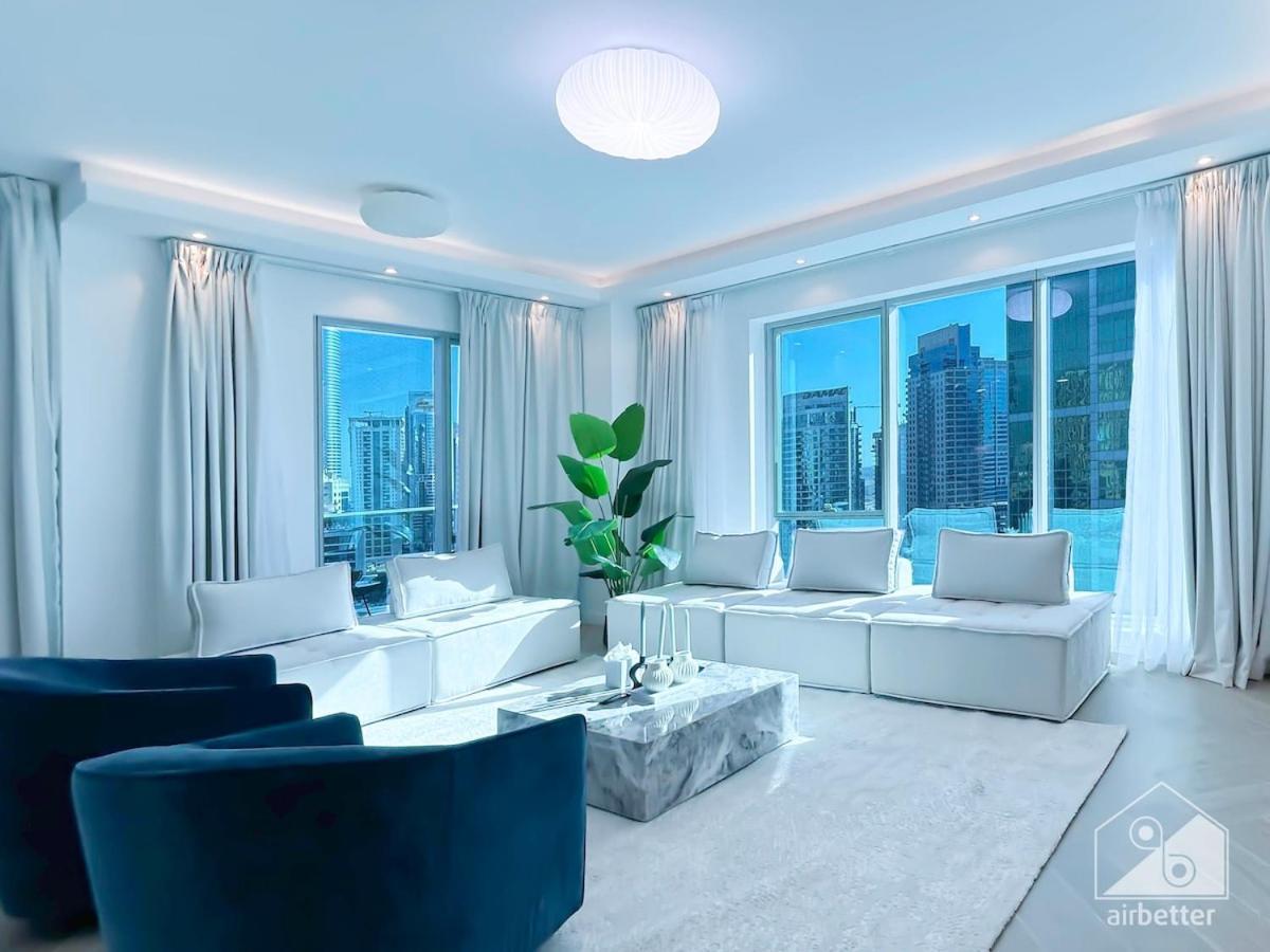 Apartment Spacious 2b With Full Marina Views - Delphine