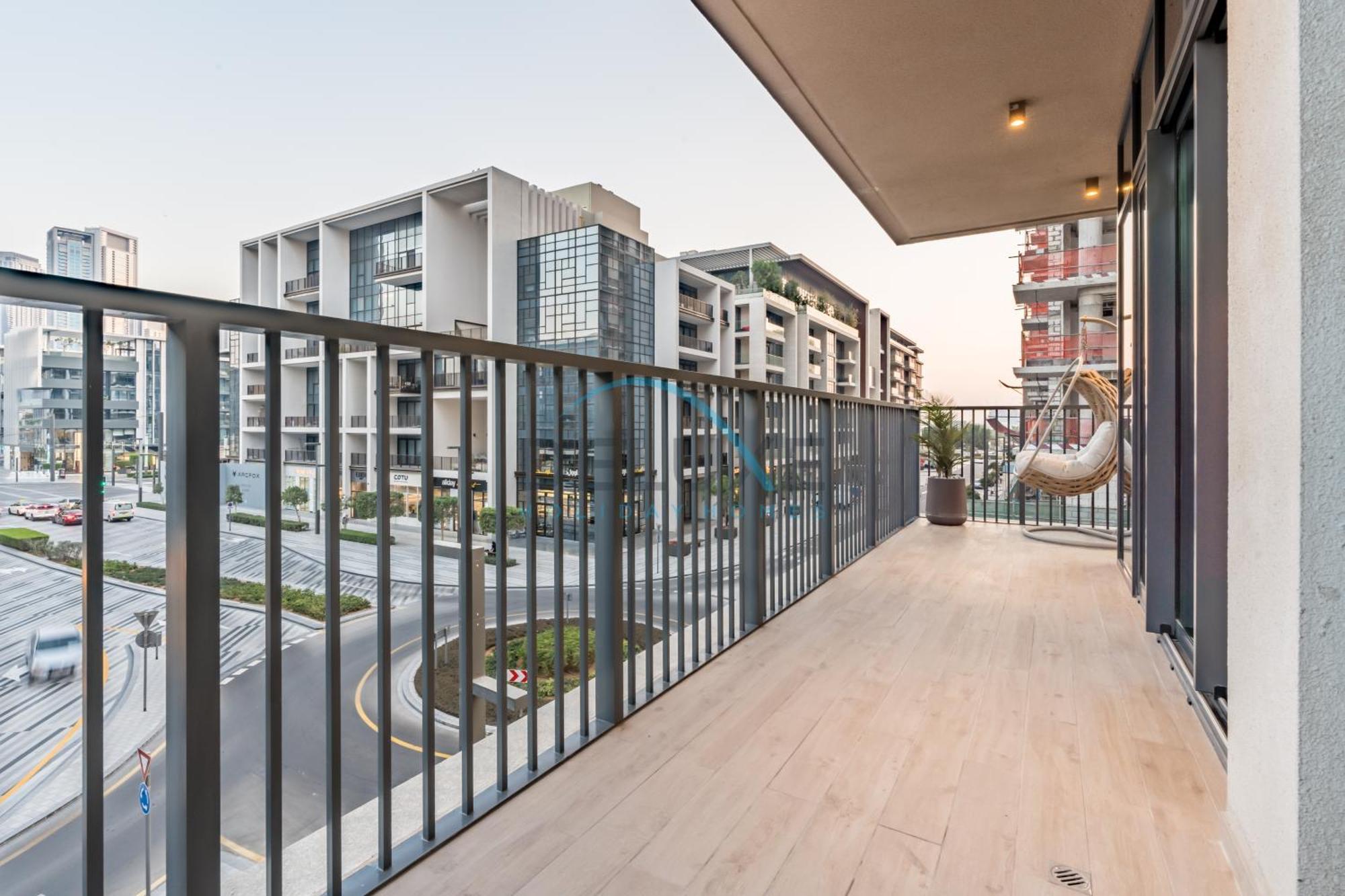 Chic 2br In Park Building 1, Al Wasl By Deluxe Homes *