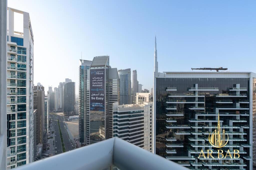 Damac Maison Prive - Premium Studio - Burj Khalifa View Dubai