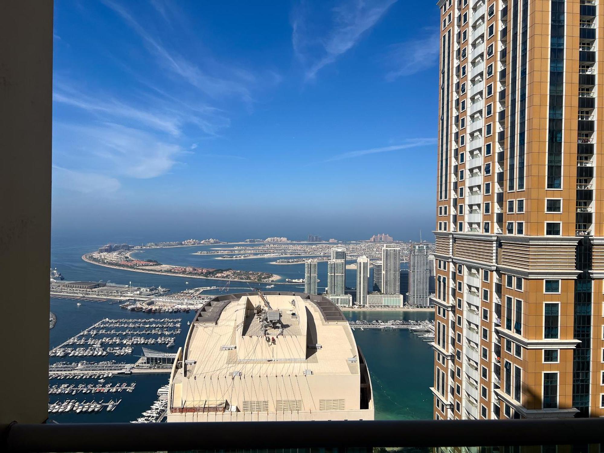 Luxurious 3b Panoramic The Palm View - Samaya Homes Apartment *
