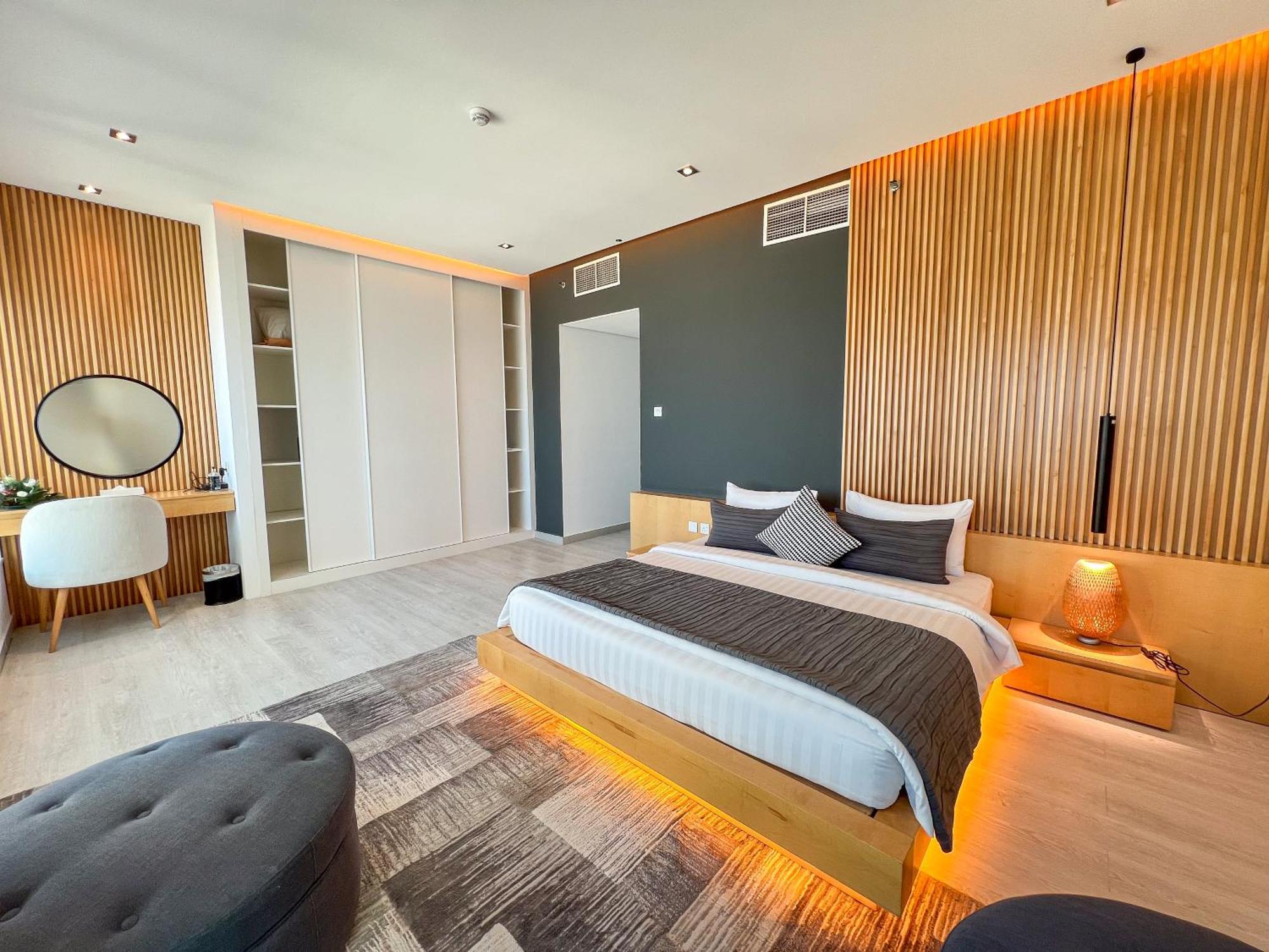 Apartment Luxurious 3b Panoramic The Palm View - Samaya Homes
