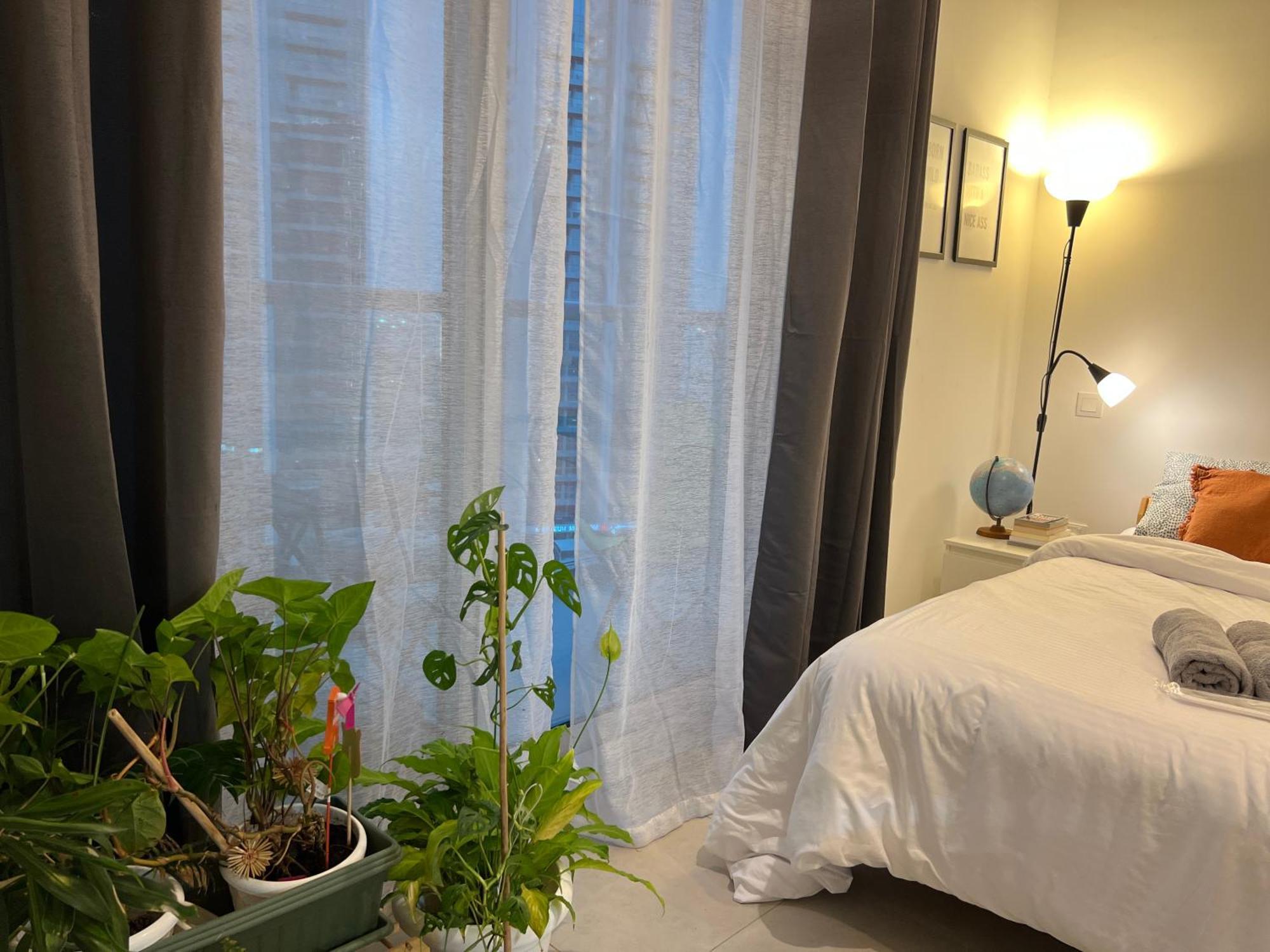 Cozy Studio, Amazing Amenities Apartment *