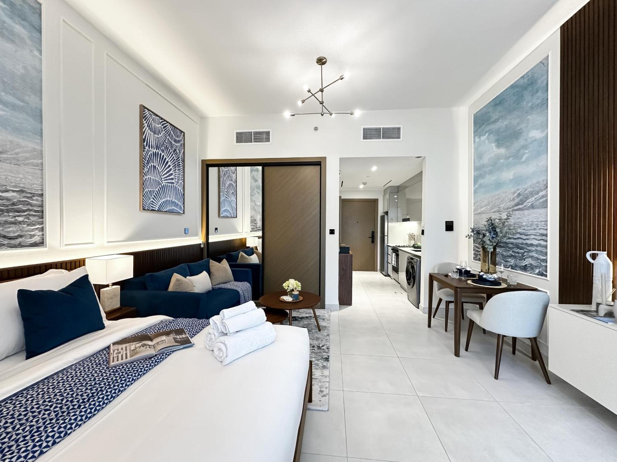 Trophy - Santorini Burjkhalifa & Canal Views Sofa Bed Apartment *