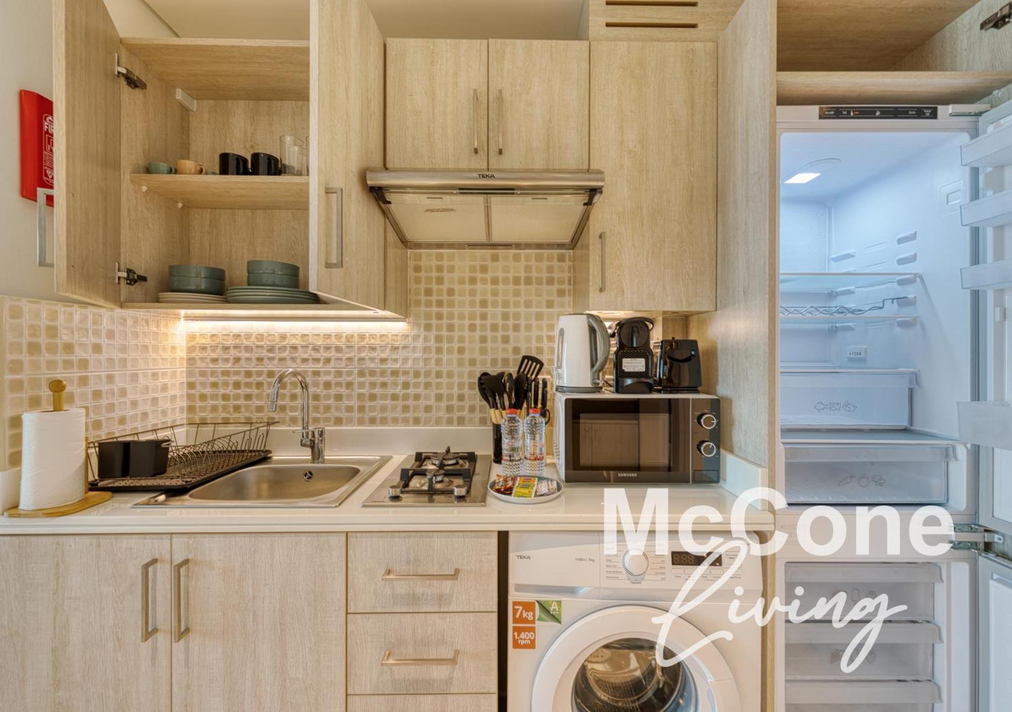Apartment Beachfront Right By Nakheel Mall *