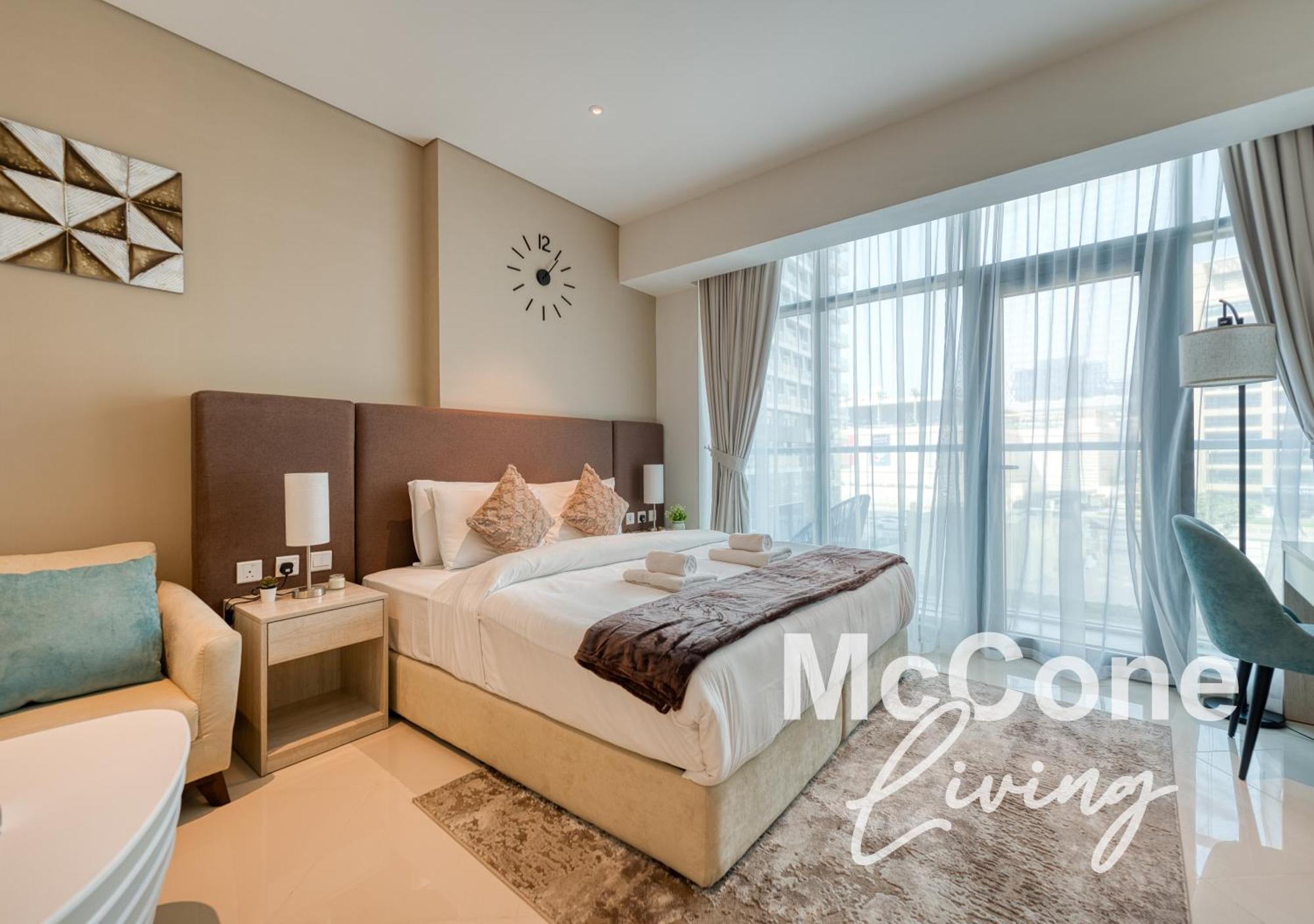 Beachfront Right By Nakheel Mall