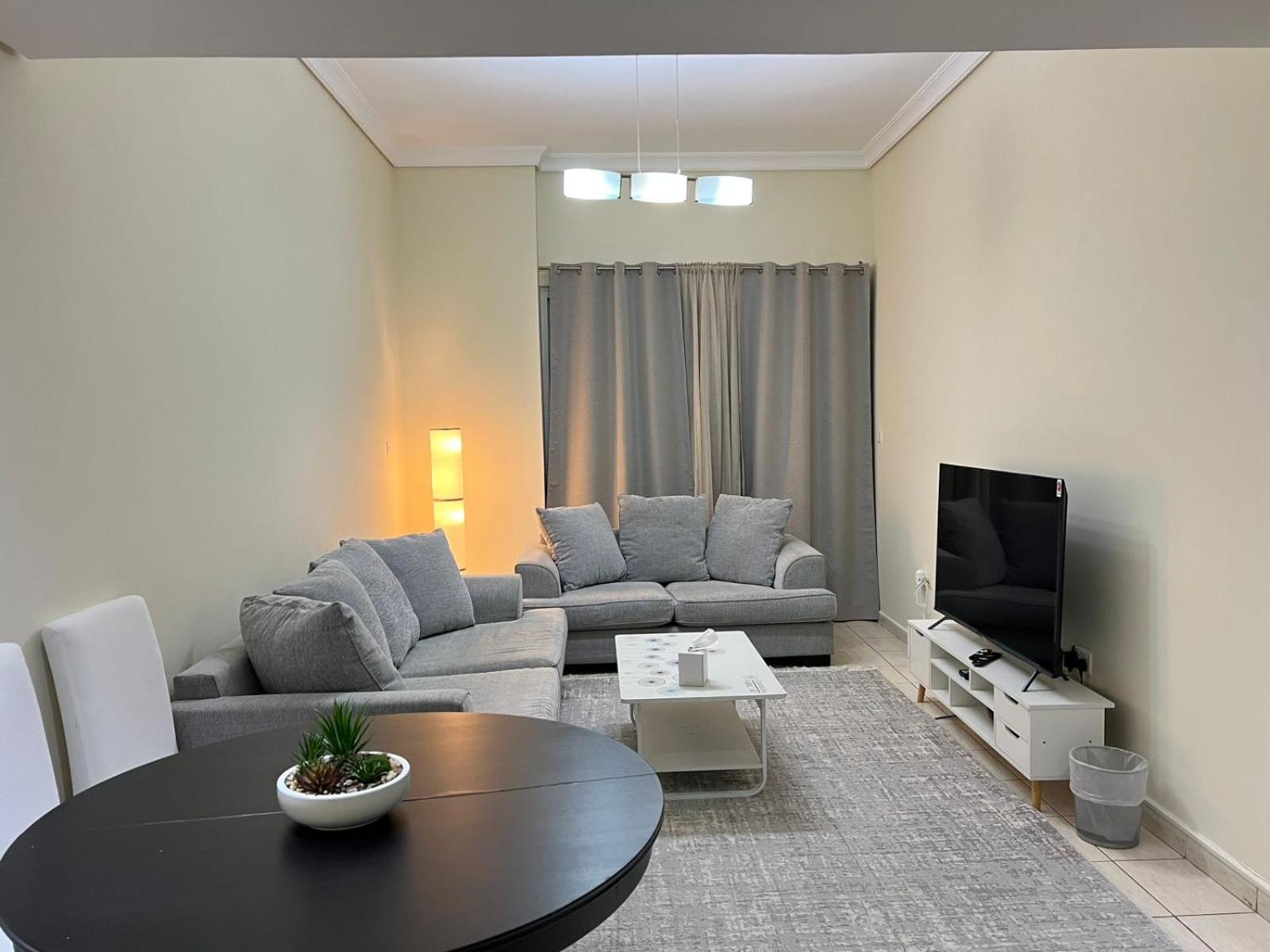 View 1 Bedroom Jlt, Cluster D