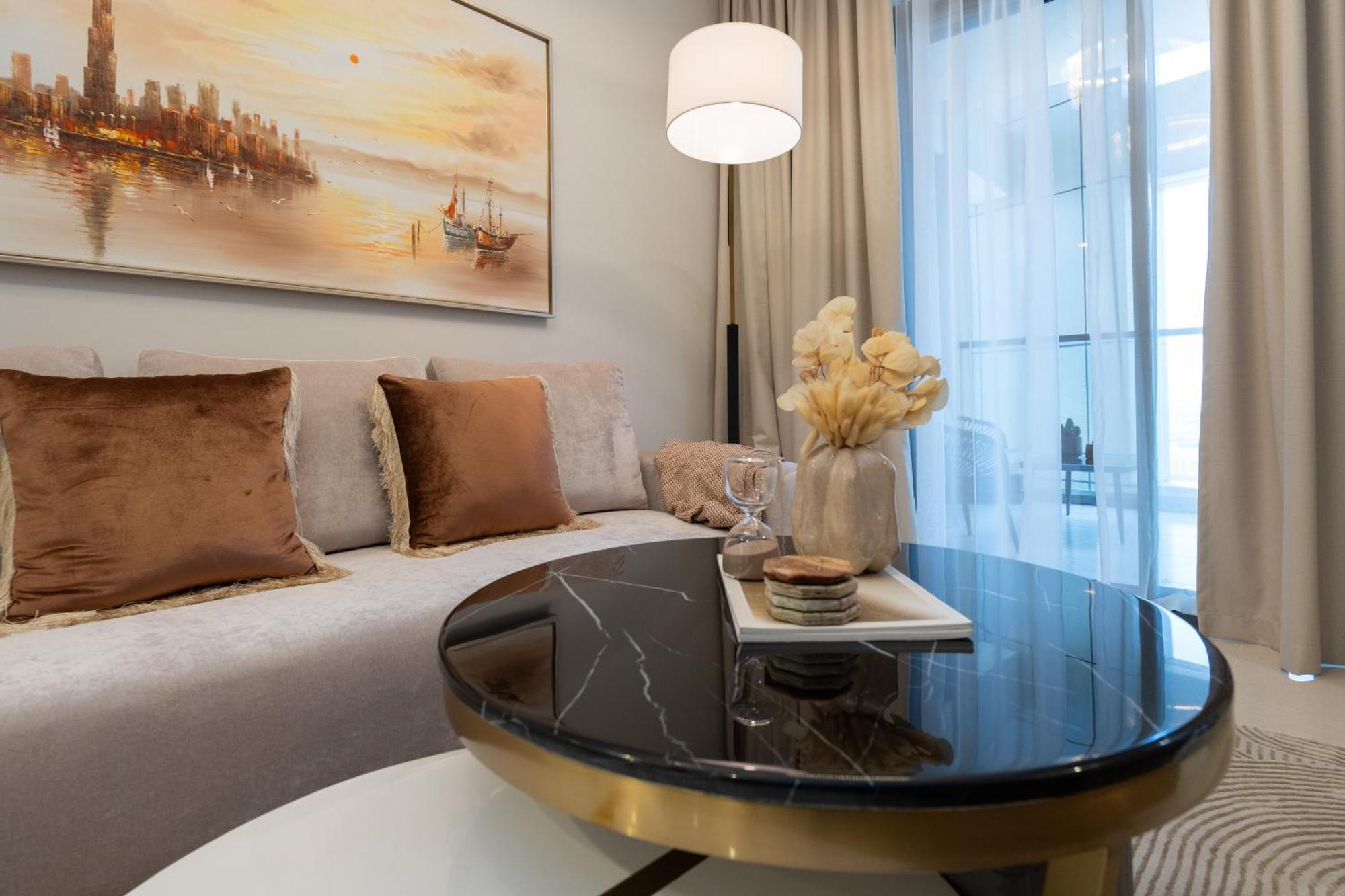 Keyrock Living - Luxe 2br In Business Bay
