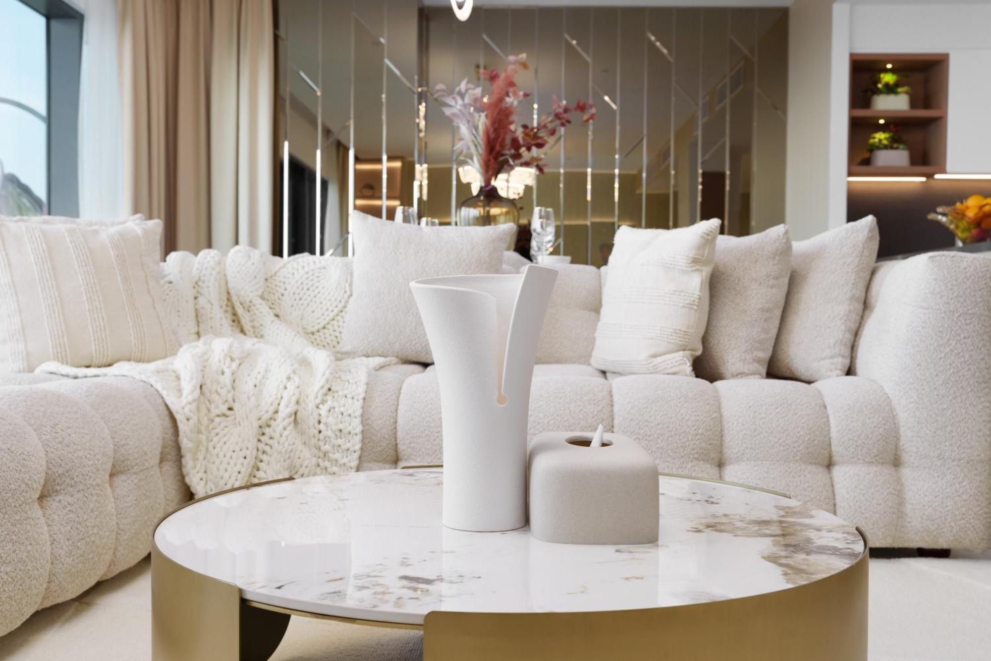 Marcopolo - Surreal Eye, Sea & Marina Views Premium 4br *