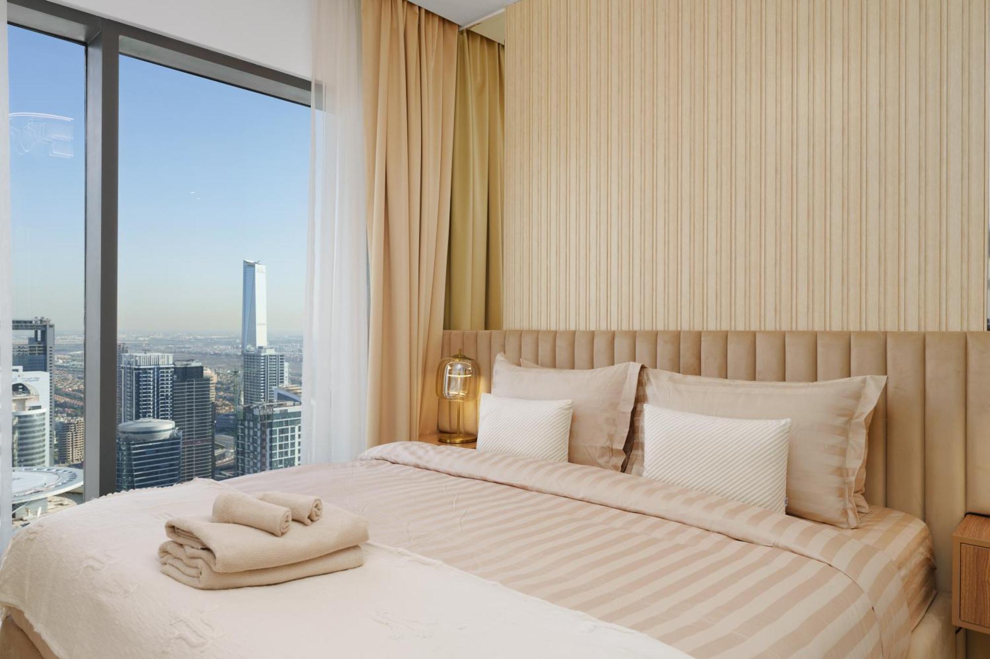 Marcopolo - Surreal Eye, Sea & Marina Views Premium 4br Apartment Dubai