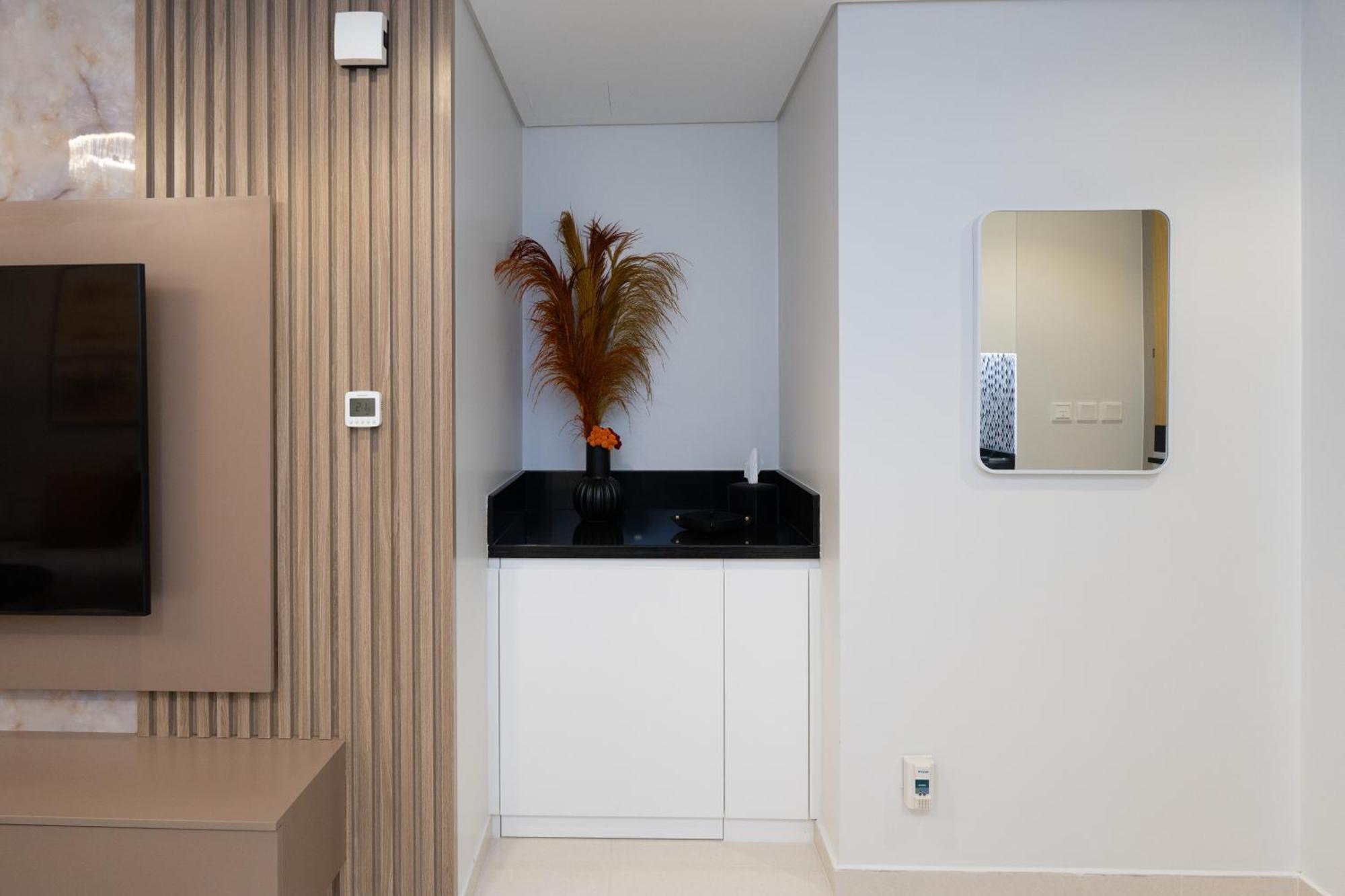 Keyrock Living - Luxury In Business Bay
