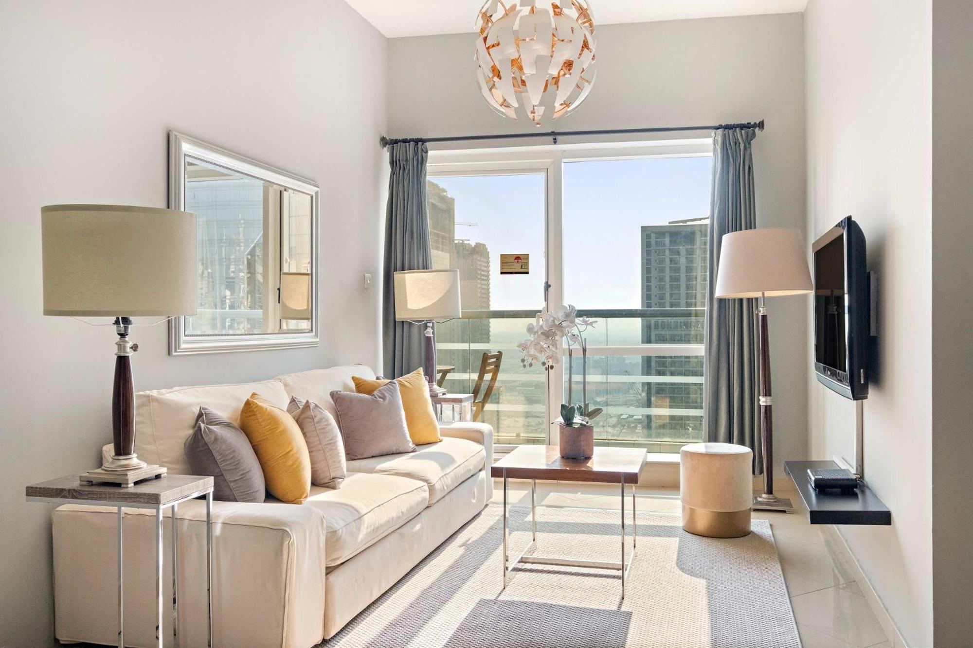 Apartment Silkhaus Modern 1bdr Near Almas In East Dubai