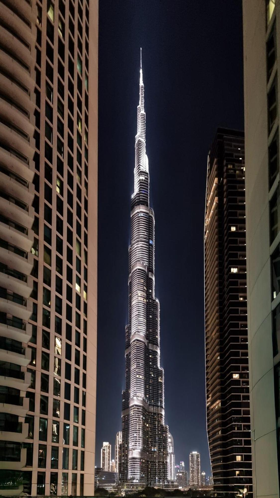 New Stunning 2br With Burj Khalifa View & Mall Tunnel Access Apartment