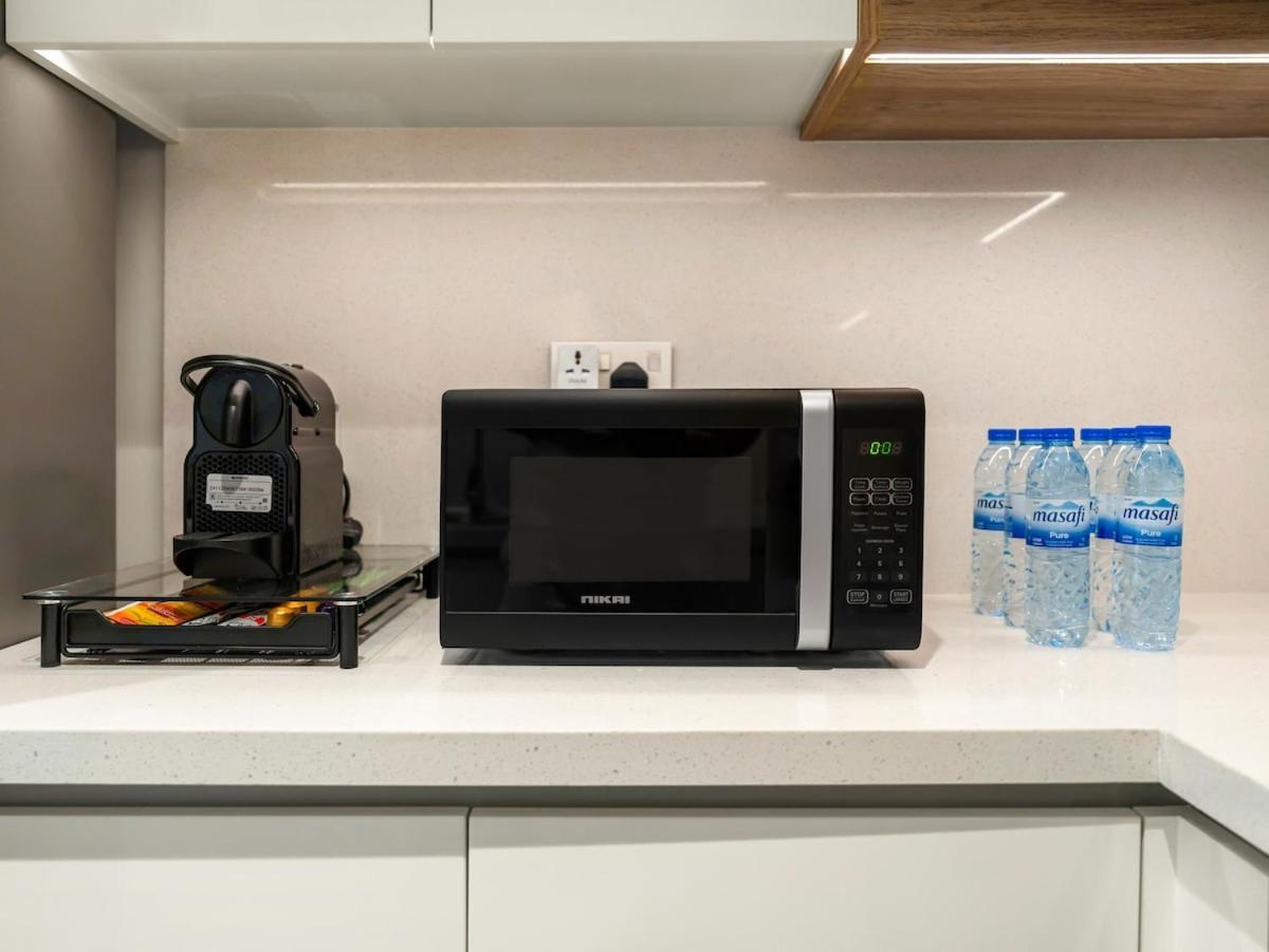 Apartment New Luxurious 4br With Burj Khalifa & Fountain View Near Difc *