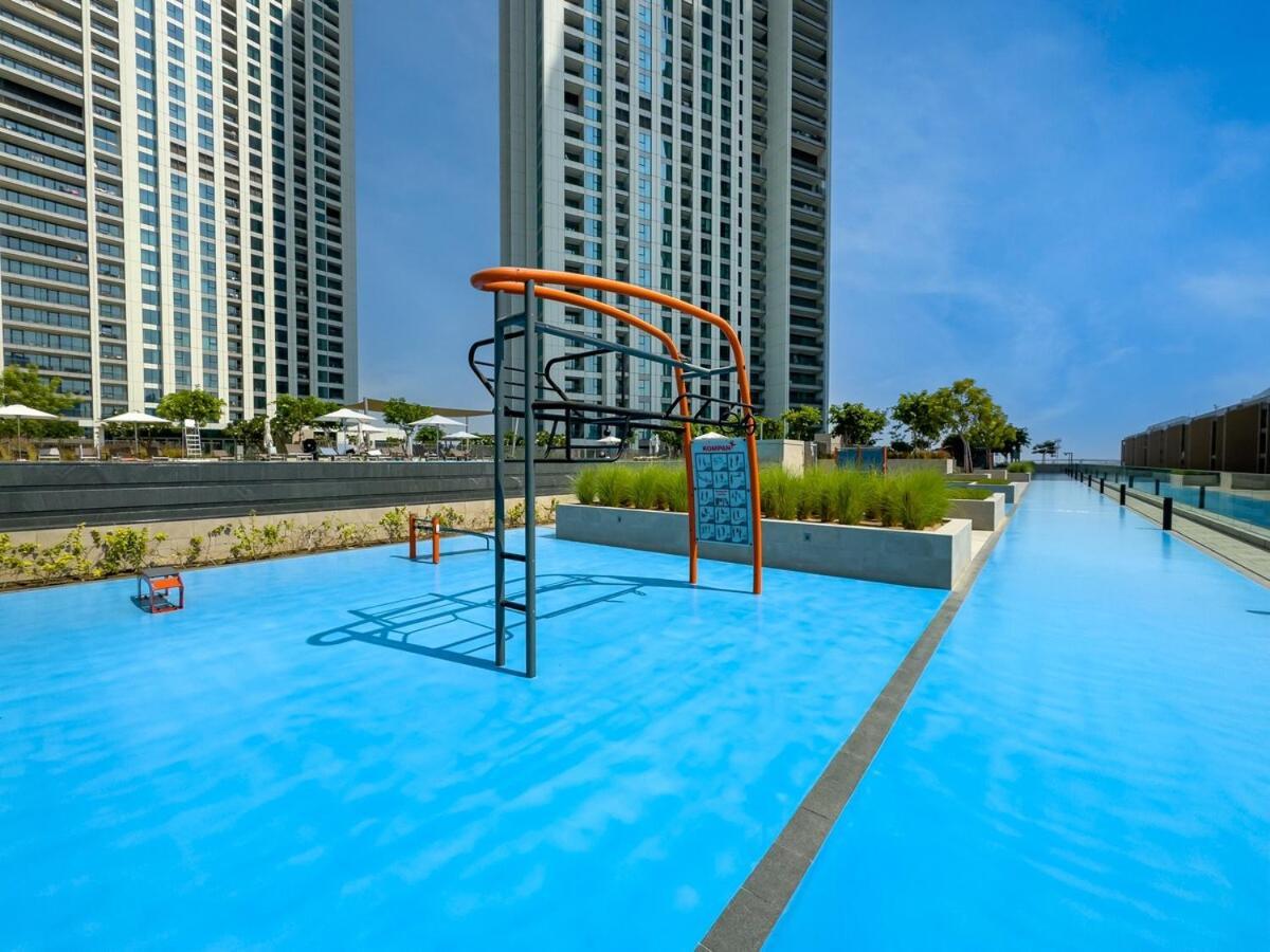 Apartment New Luxurious 4br With Burj Khalifa & Fountain View Near Difc Dubai