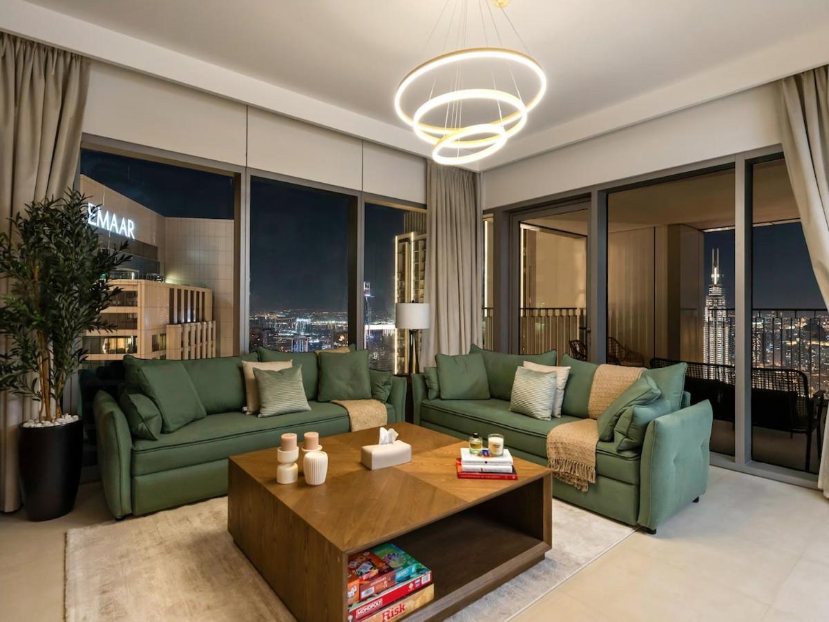 New Luxurious 4br With Burj Khalifa & Fountain View Near Difc Apartment *