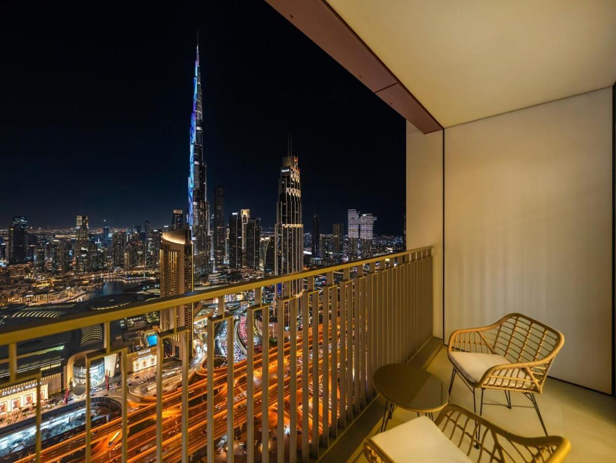 New Luxurious 4br With Burj Khalifa & Fountain View Near Difc Dubai