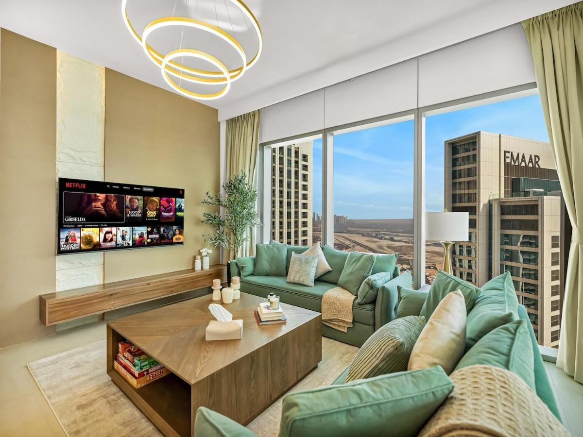 New Luxurious 4br With Burj Khalifa & Fountain View Near Difc Apartment *