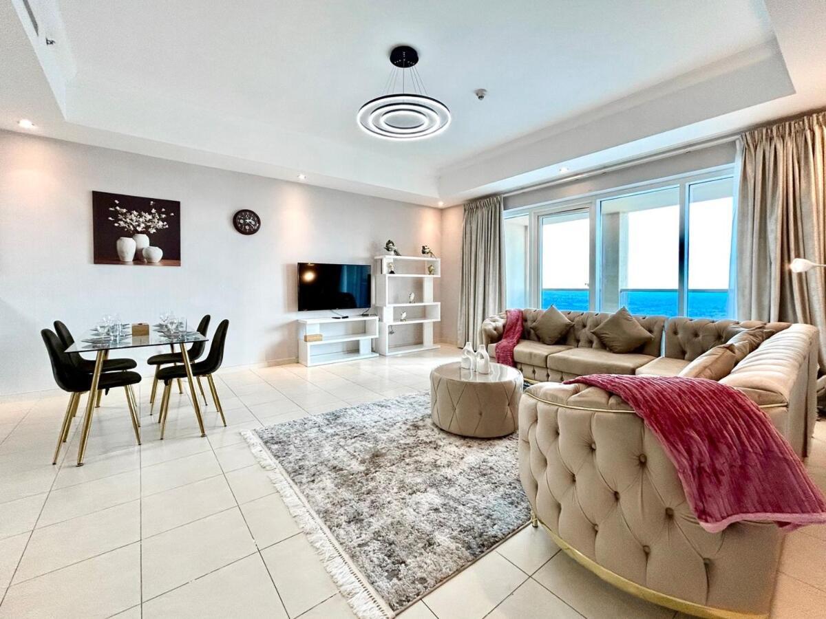 Homes 2 Retreat - Luxury & Spacious 1br With Balcony In Business Bay Apartment *