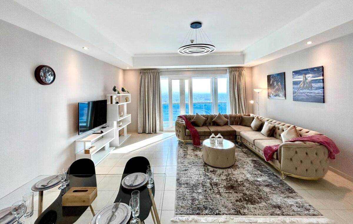 Homes 2 Retreat - Luxury & Spacious 1br With Balcony In Business Bay Dubai