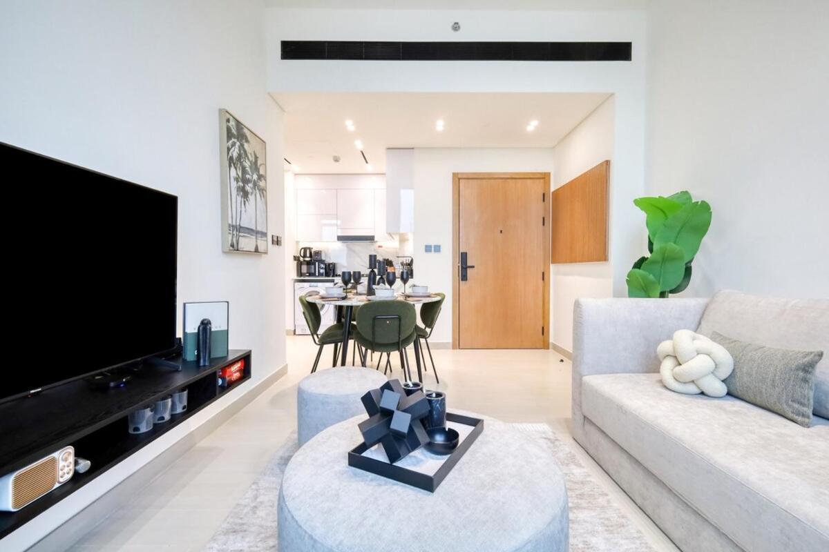 Gorgeous 1 Bed In Binghatti House Jvc