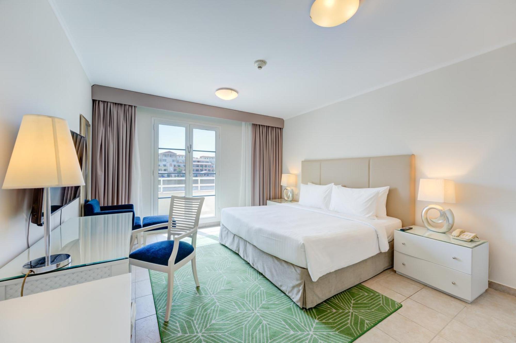 Aparthotel Millennium Lakeview Formerly Copthorne Lakeview Executive