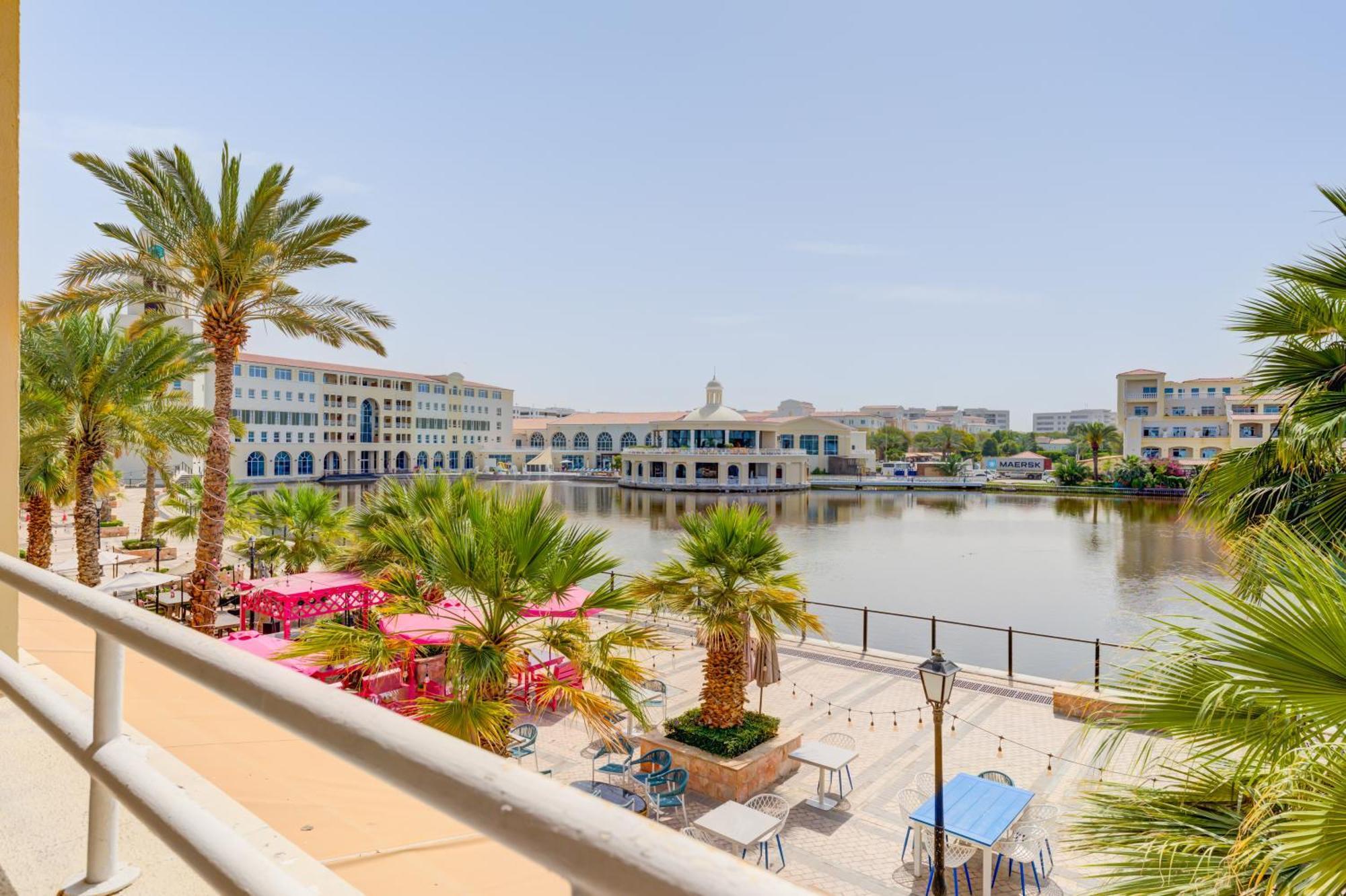 Aparthotel Millennium Lakeview Formerly Copthorne Lakeview Executive 4*