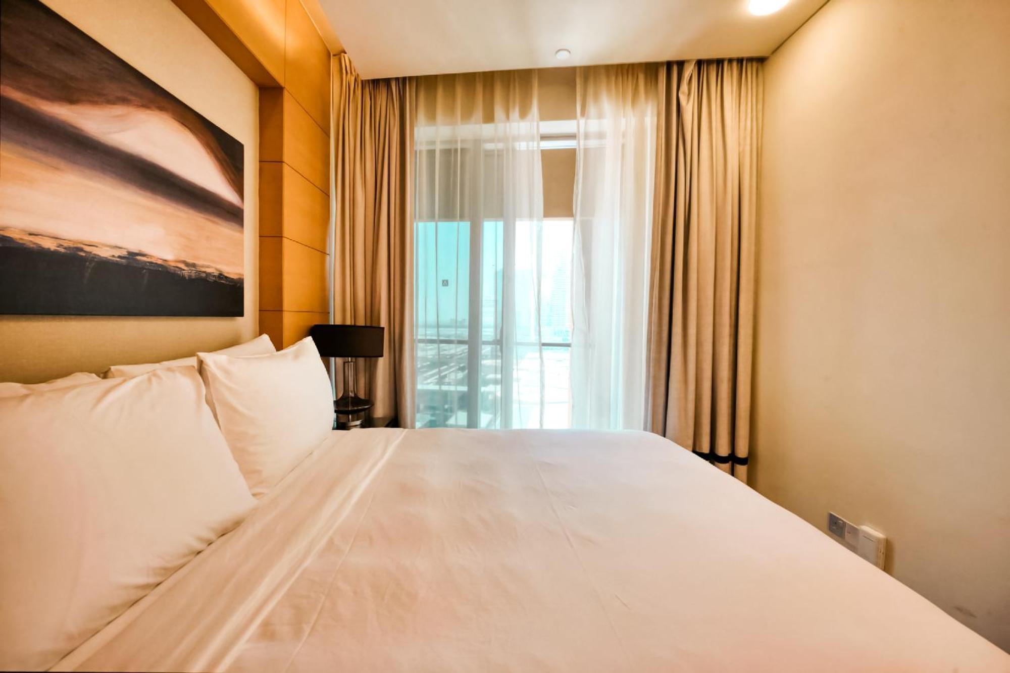 Apartment Emaar Fashion Avenue One Bedroom - Formerly Address Mall Four Apple Homes