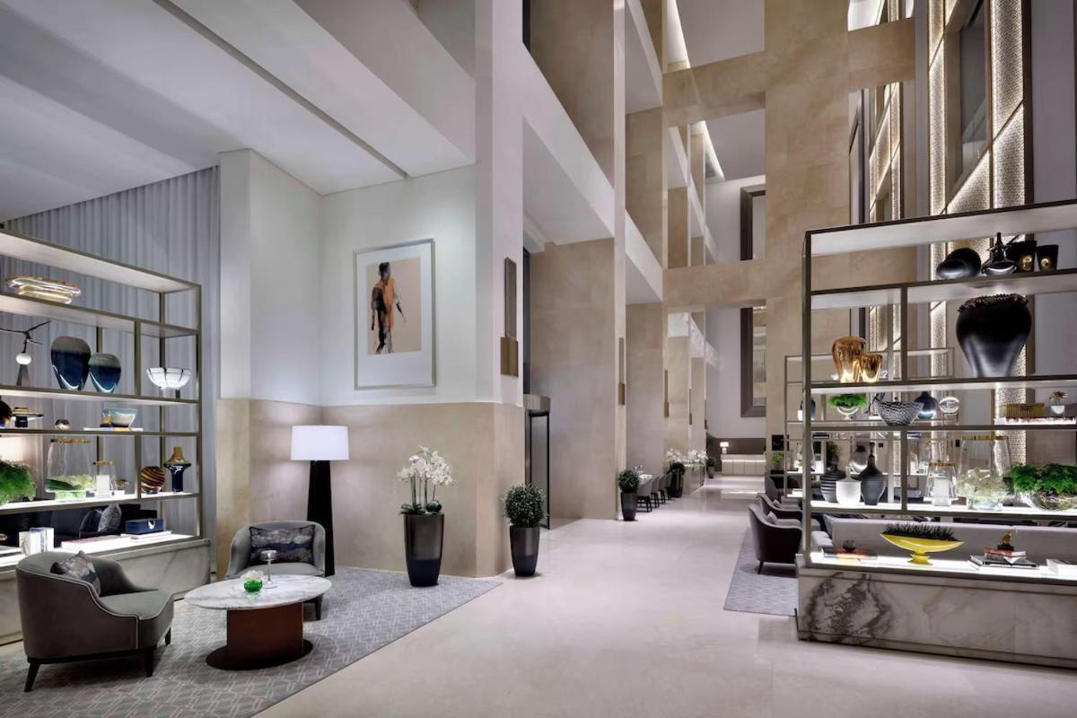 Emaar Fashion Avenue One Bedroom - Formerly Address Mall Four Apple Homes * Dubai