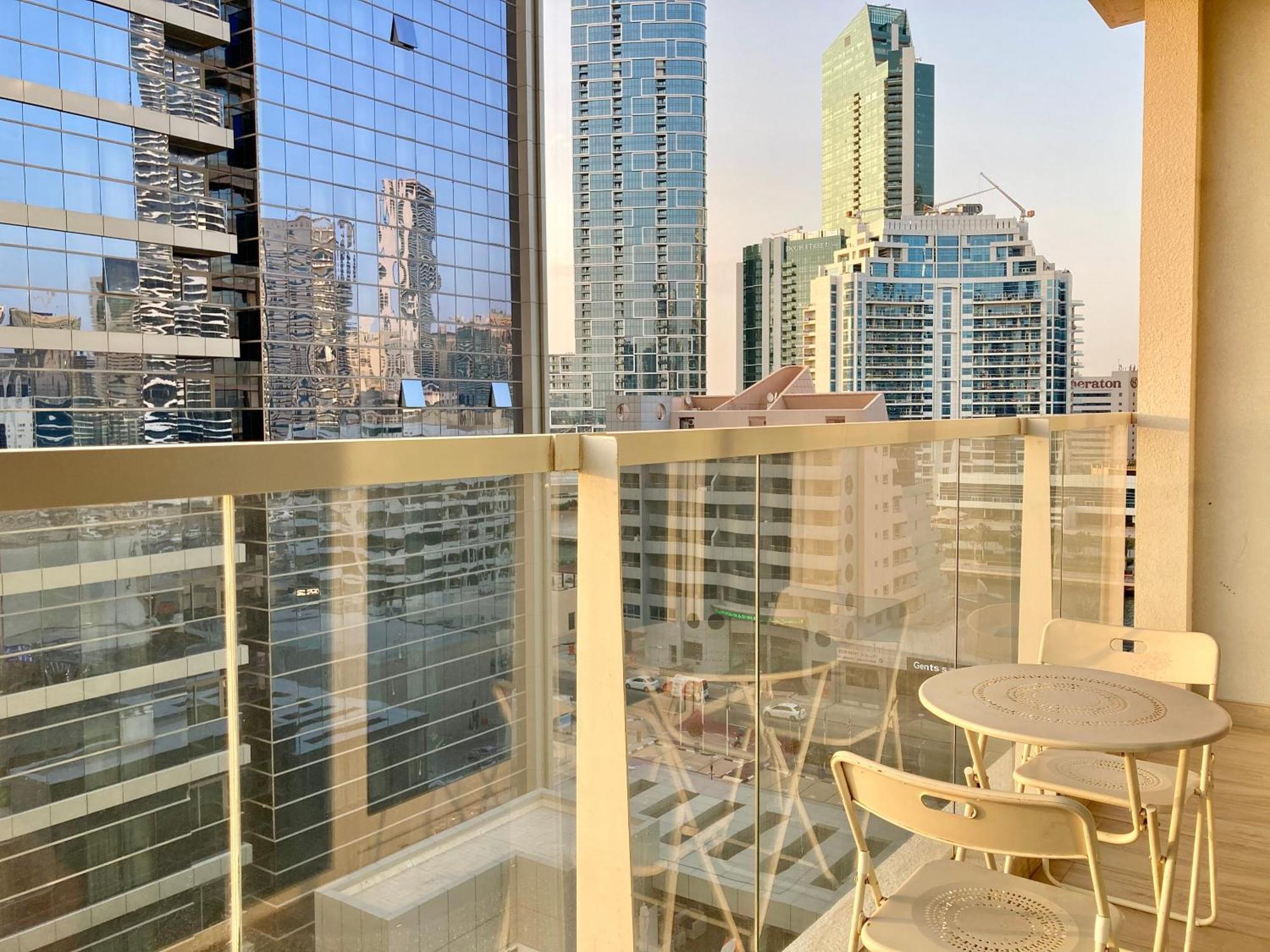 Western One For Rent In Marina * Dubai