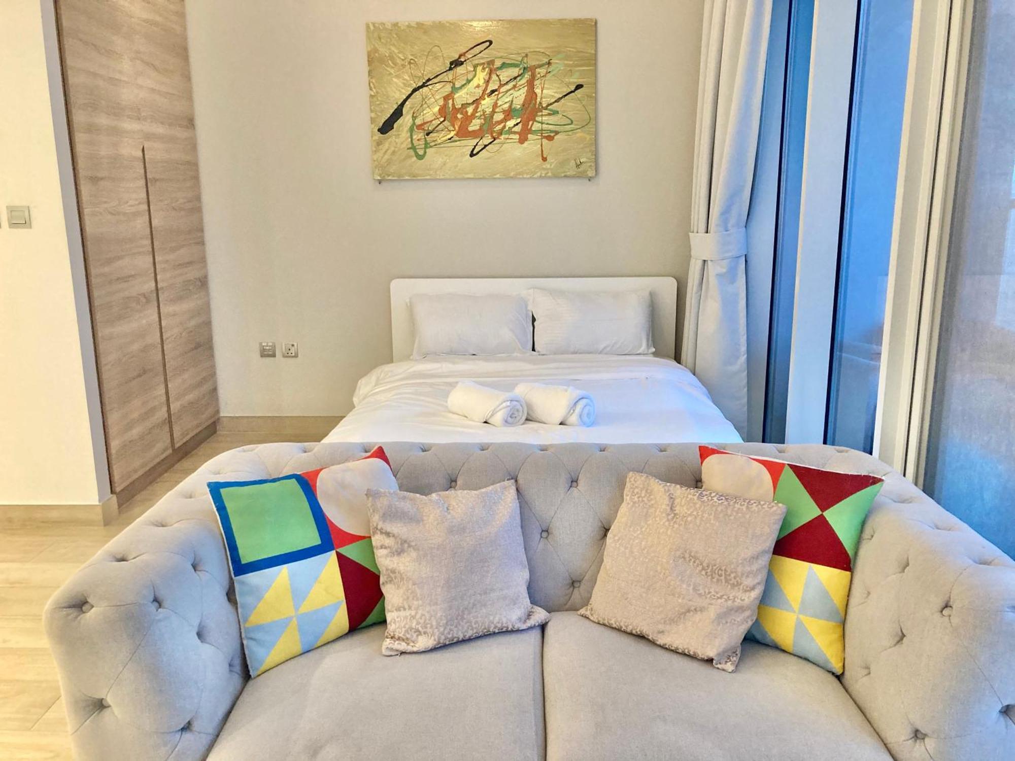 Western One For Rent In Marina Dubai