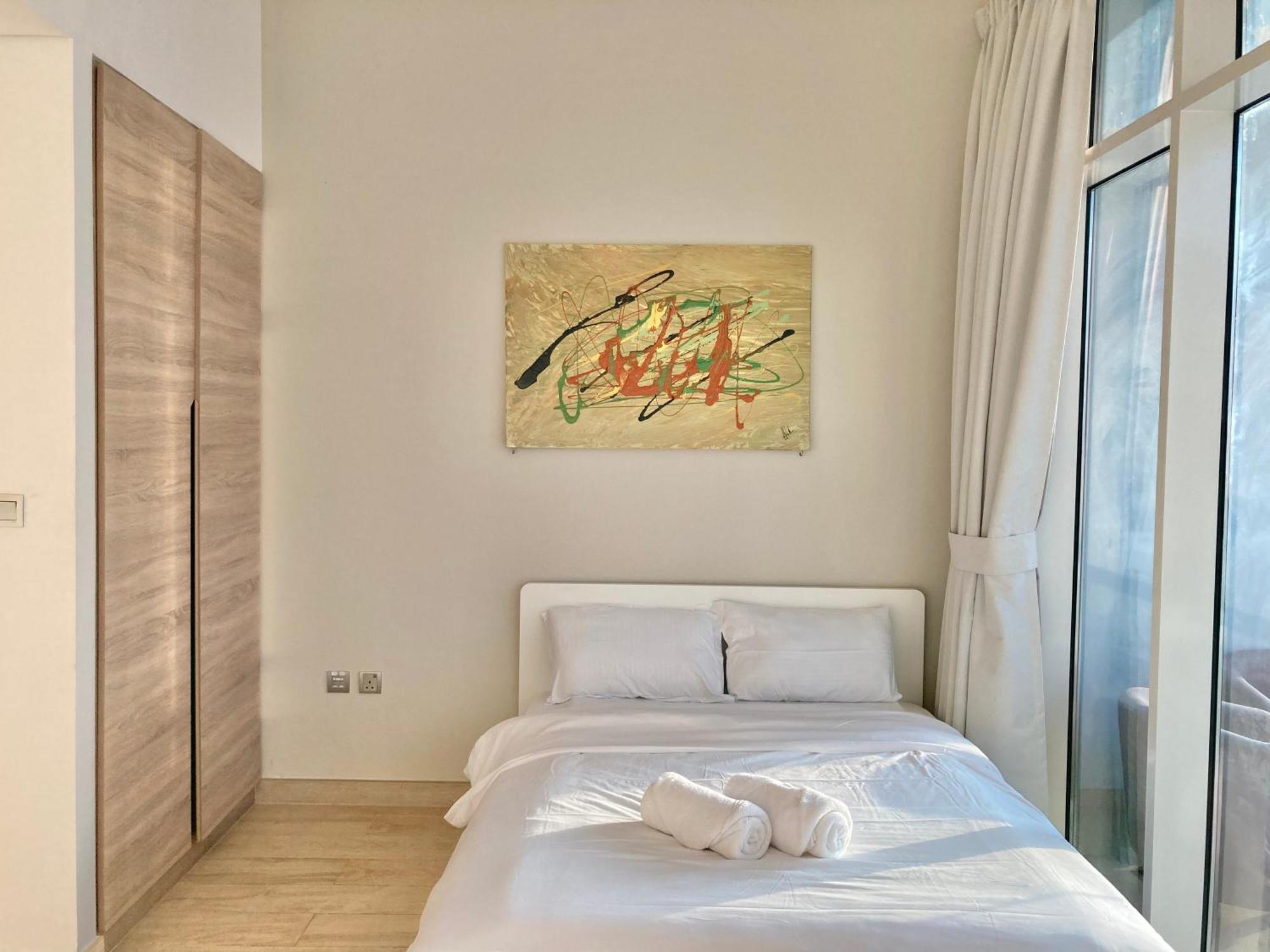 Western One For Rent In Marina Apartment Dubai