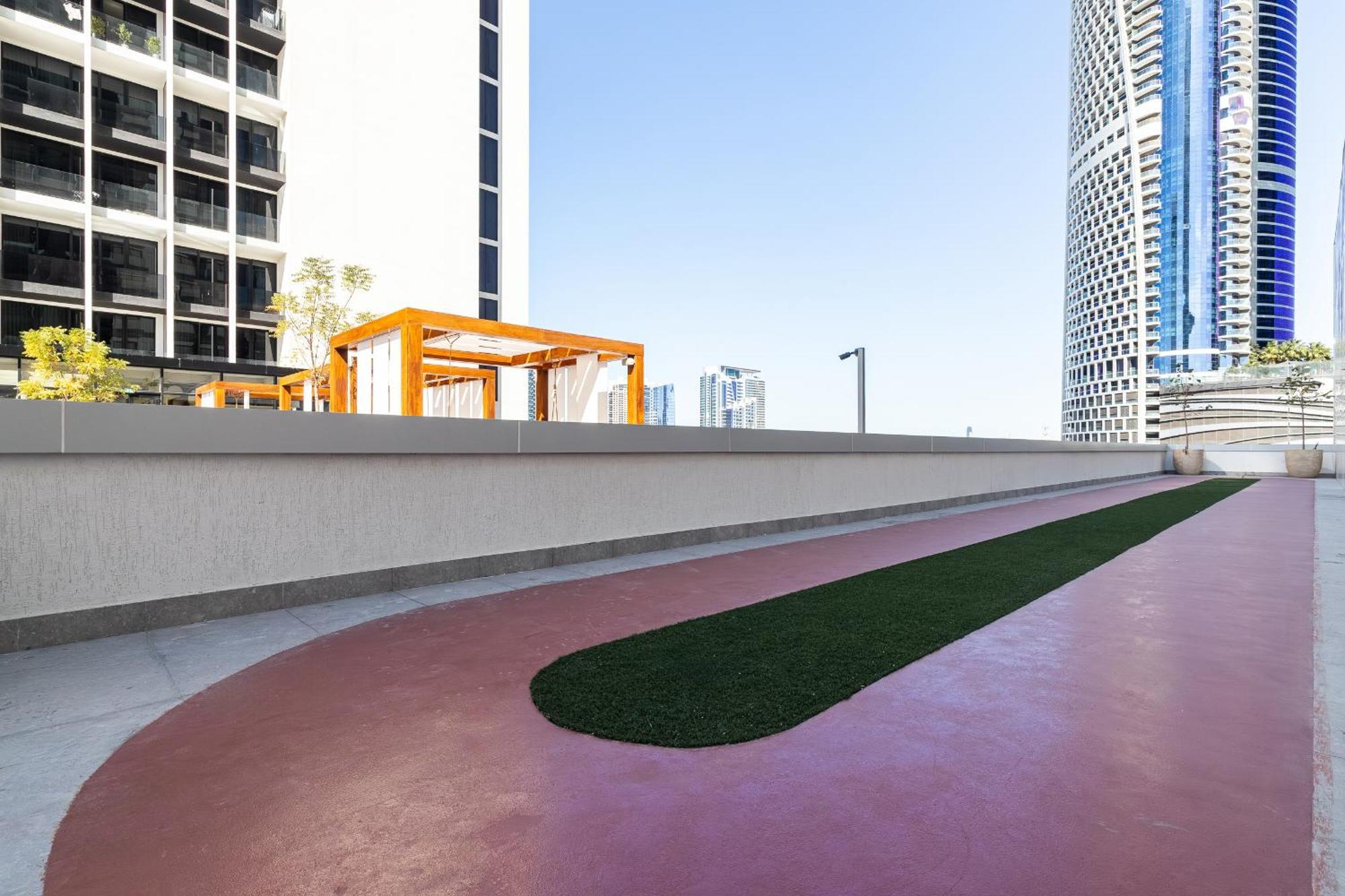 Simply Comfort At Nobles Tower Luxury Burj View *