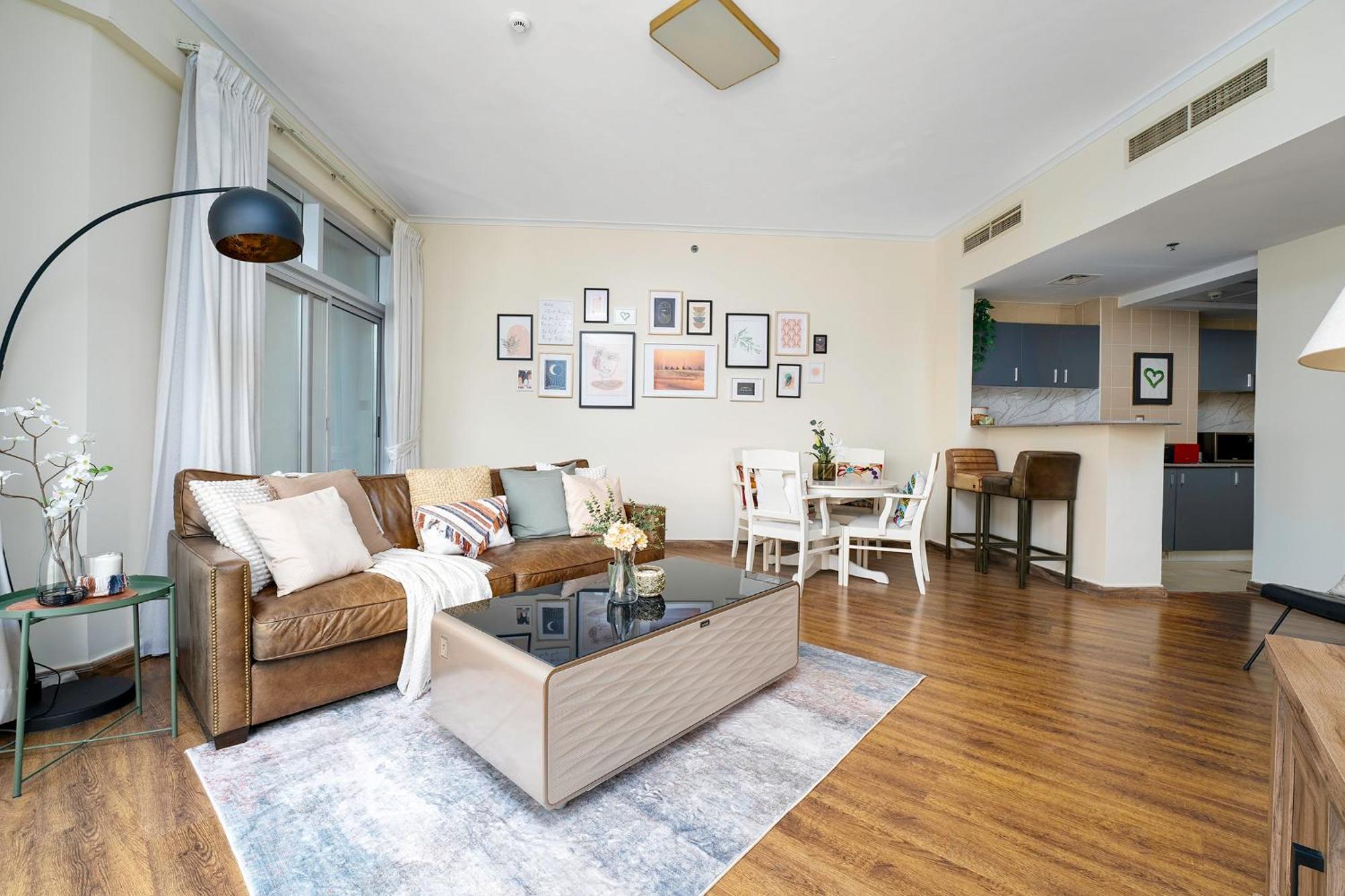 Apartment Marina Majesty- Homely & Cozy 2br, Canalview, Location Dubai