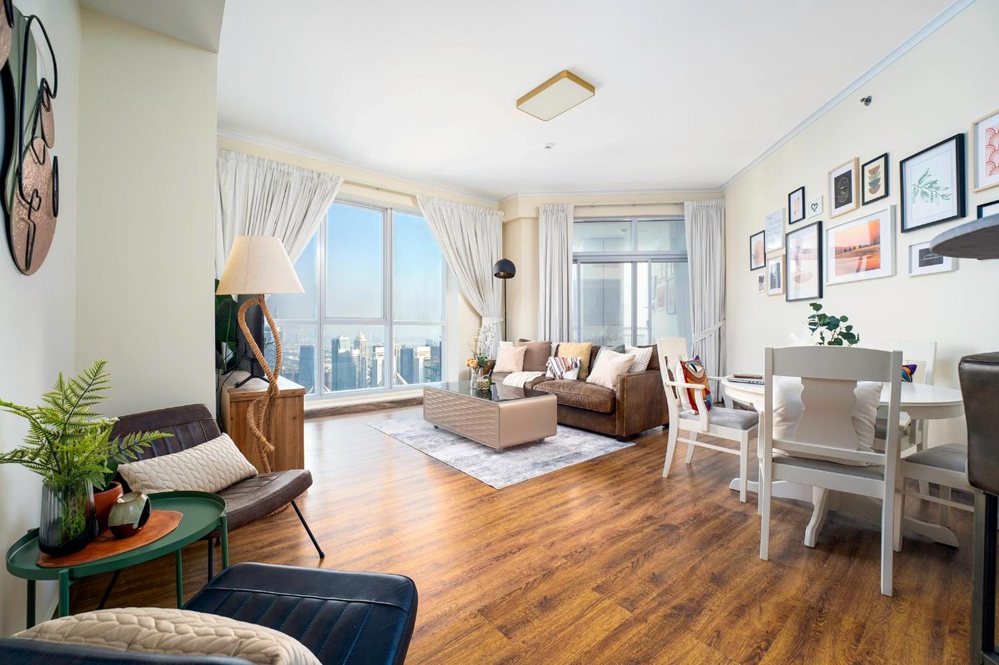 Apartment Marina Majesty- Homely & Cozy 2br, Canalview, Location