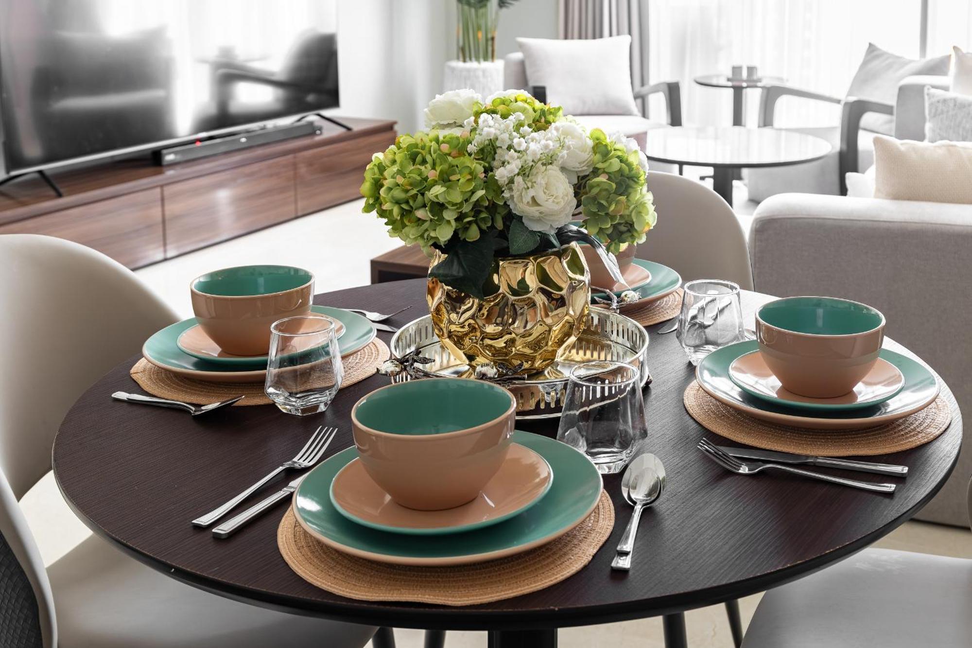 Apartment Simply Comfort At Nobles Tower Luxury Burj View *