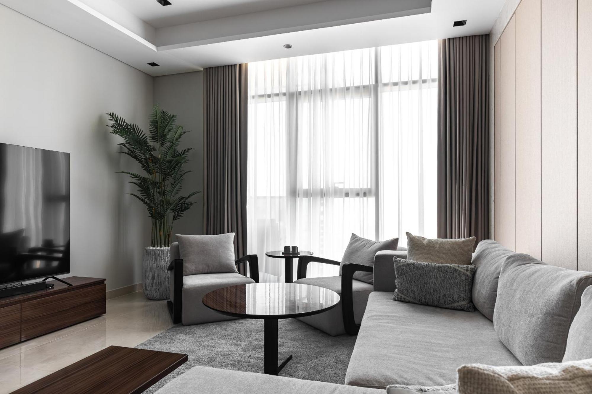 Simply Comfort At Nobles Tower Luxury Burj View