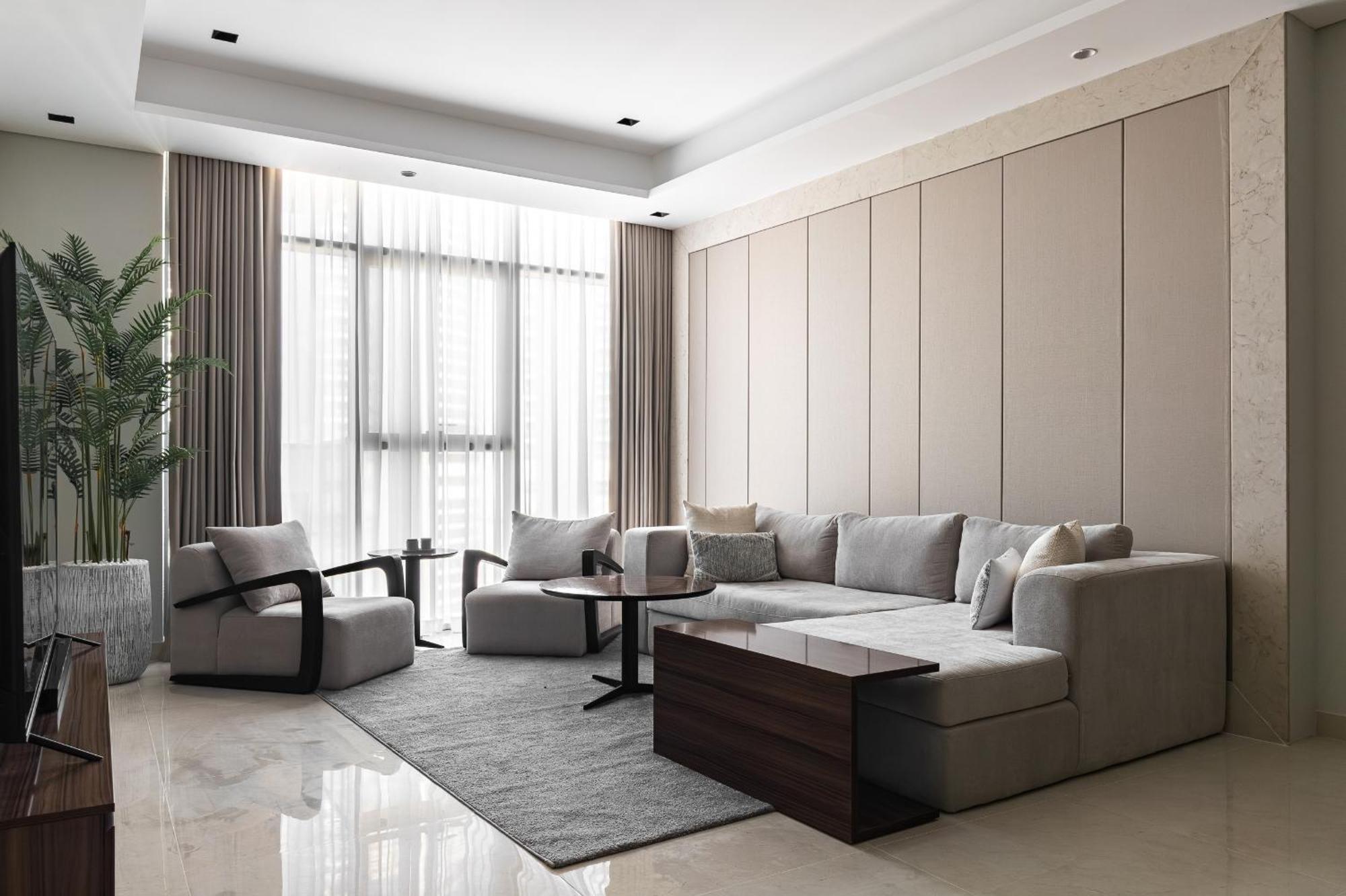 Apartment Simply Comfort At Nobles Tower Luxury Burj View Dubai
