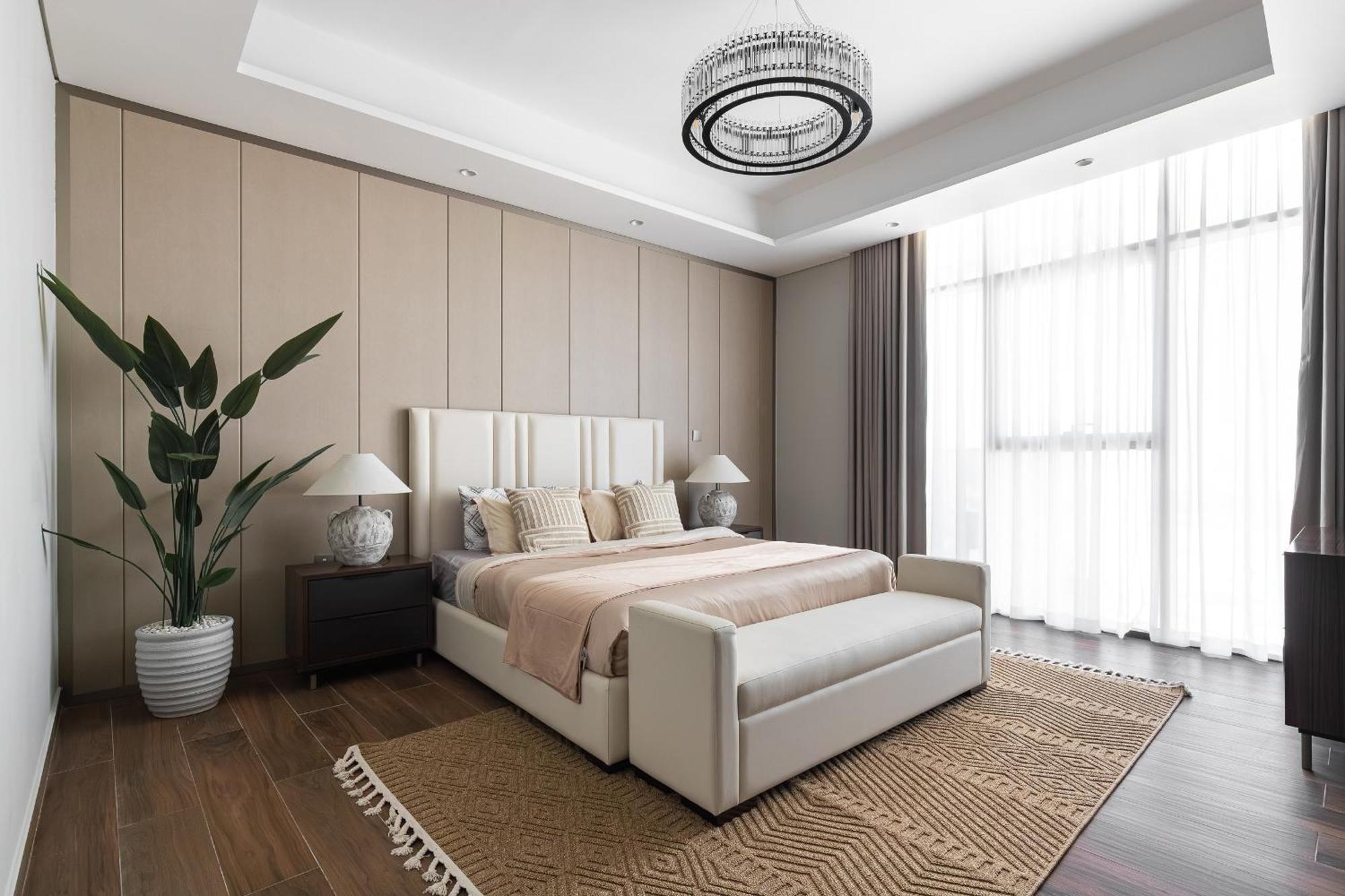 Simply Comfort At Nobles Tower Luxury Burj View Apartment