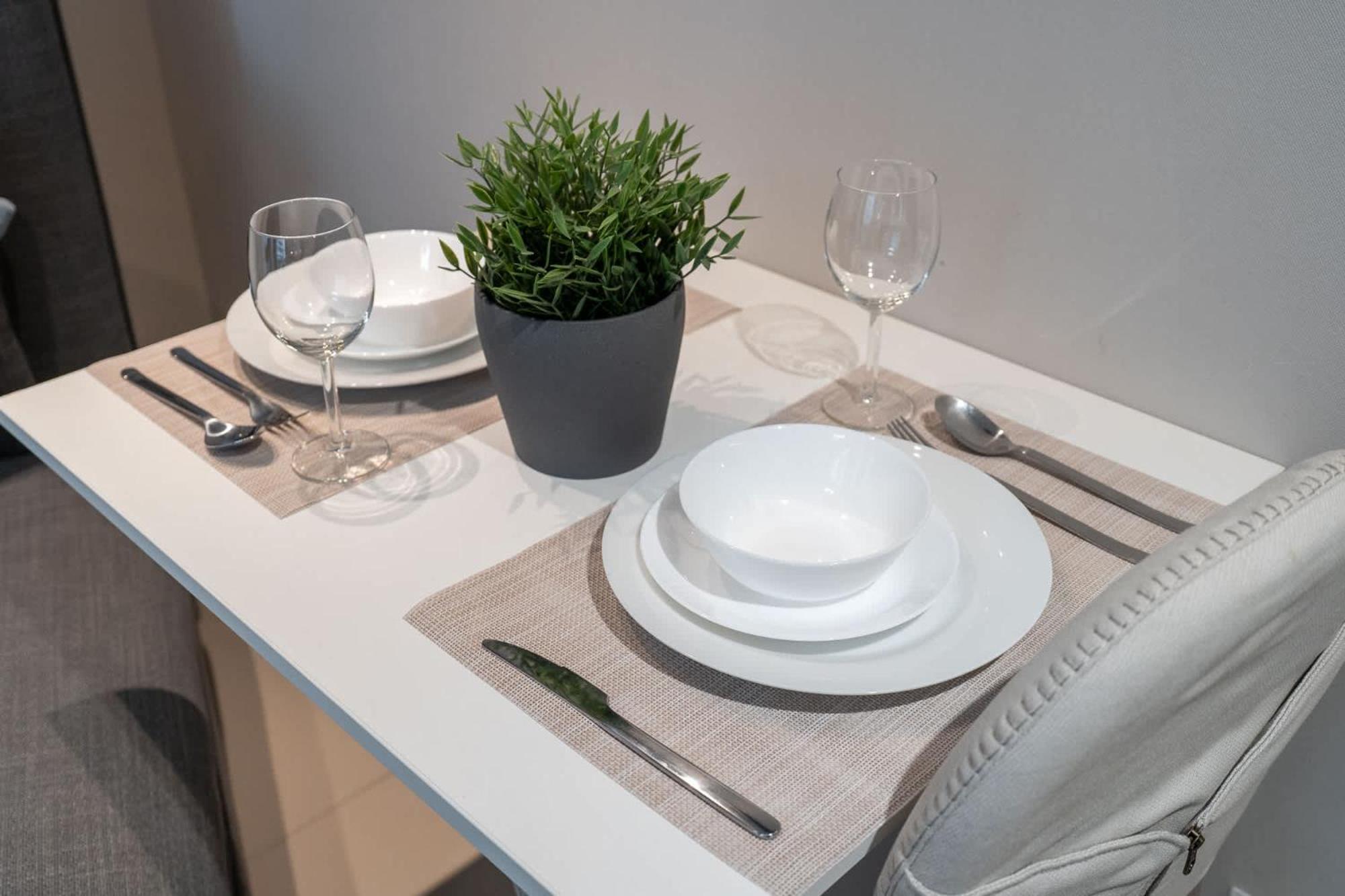 Stylish Perfect For 3 In Production * Dubai