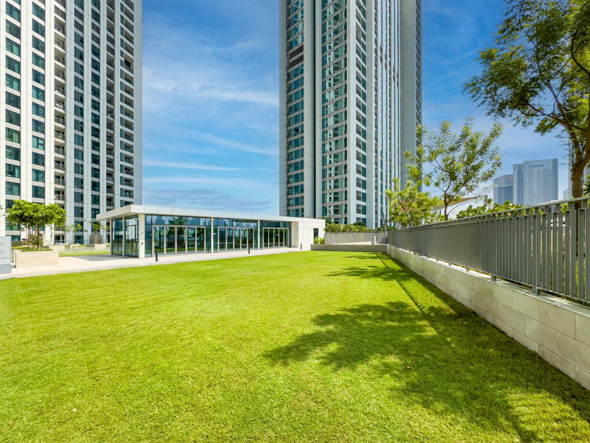 New Luxurious 4br With Burj Khalifa & Fountain View Near Difc * Dubai