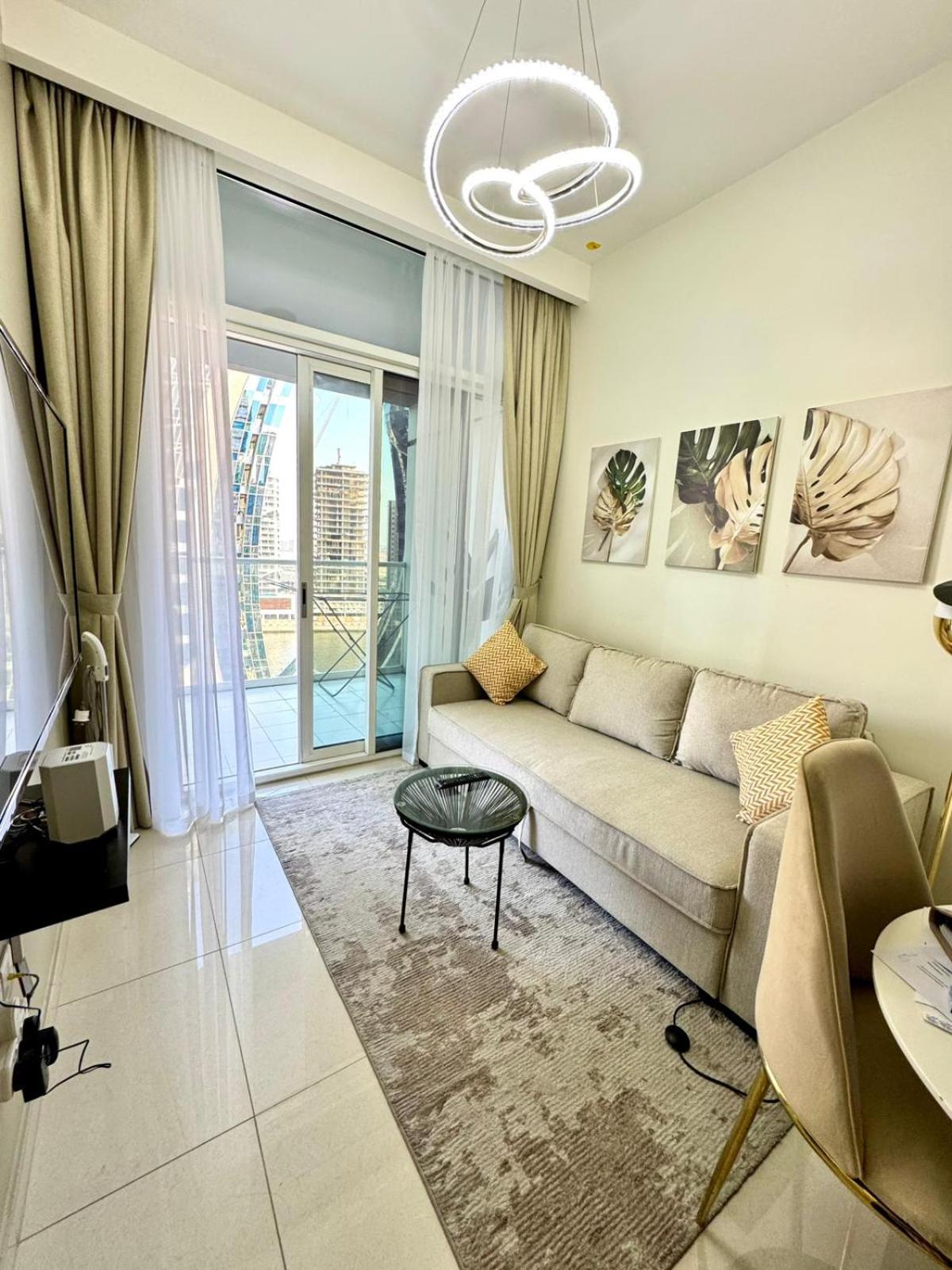Chic 1-bedroom Retreat With Stunning Canal View Near Burj Khalifa & Business Bay Apartment Dubai