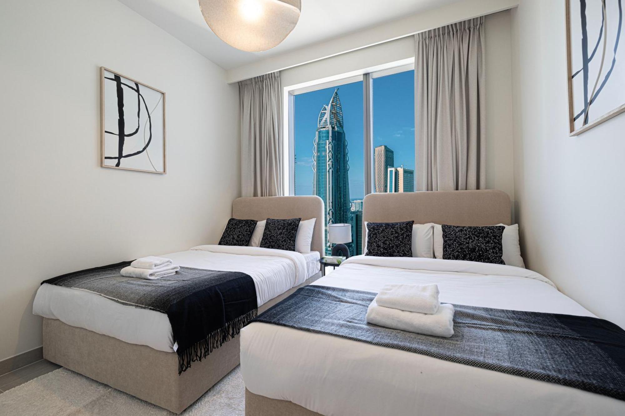 Luxe - 2br - Sea & View - 5 Min To Mall * Dubai