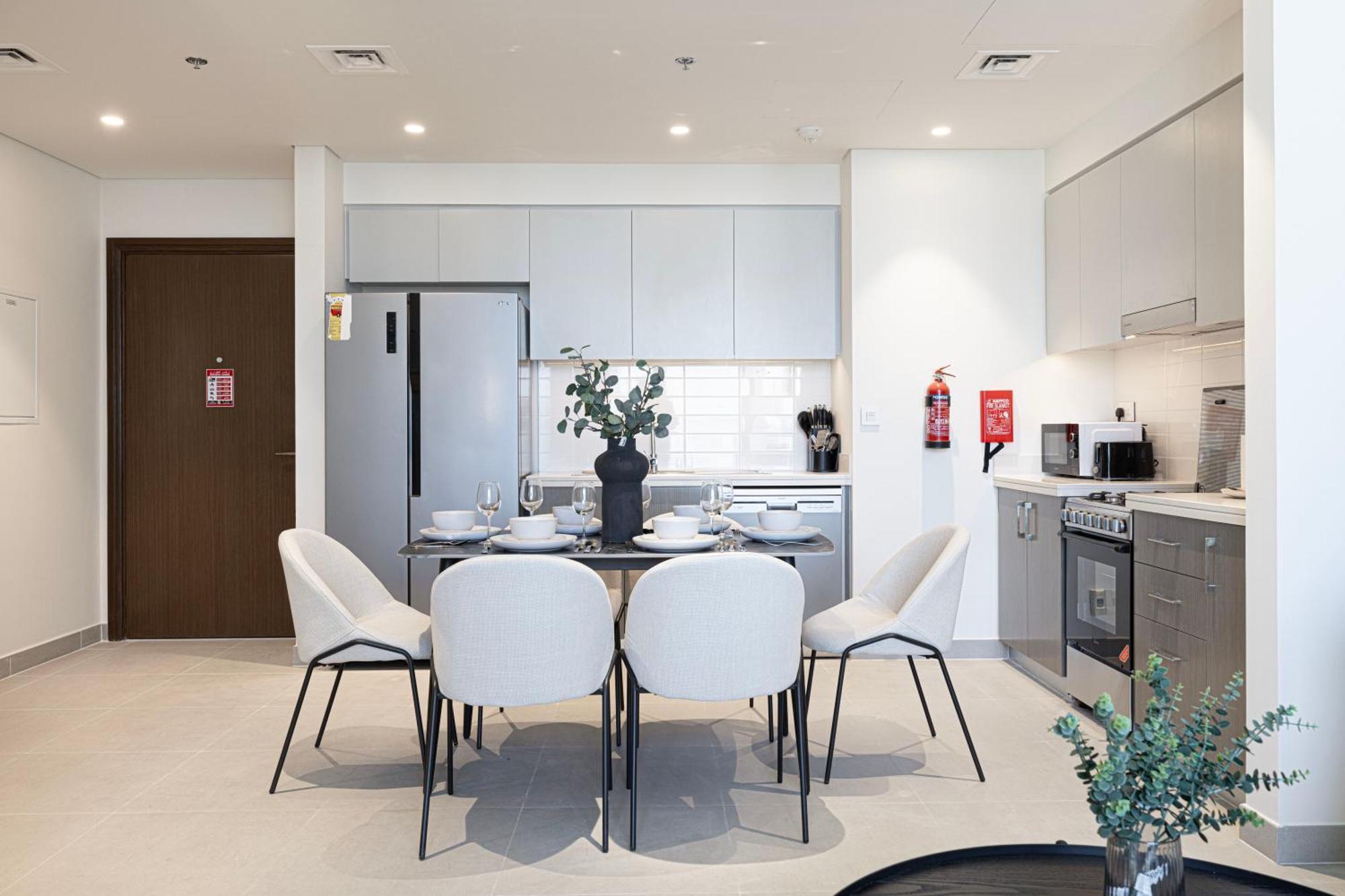 Luxe - 2br - Sea & View - 5 Min To Mall Apartment Dubai