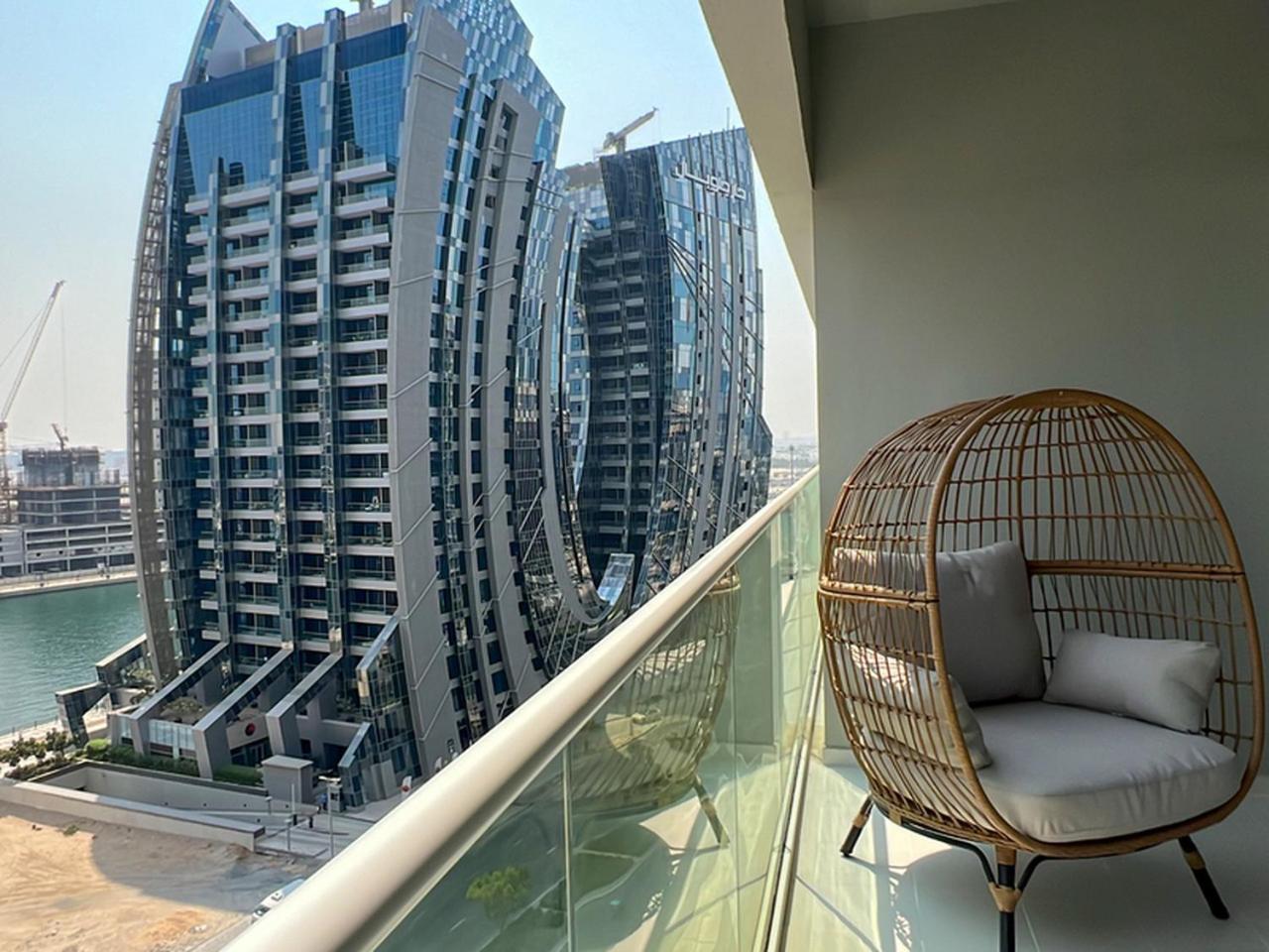 Keyrock Living - 1br At Reva With View Apartment Dubai