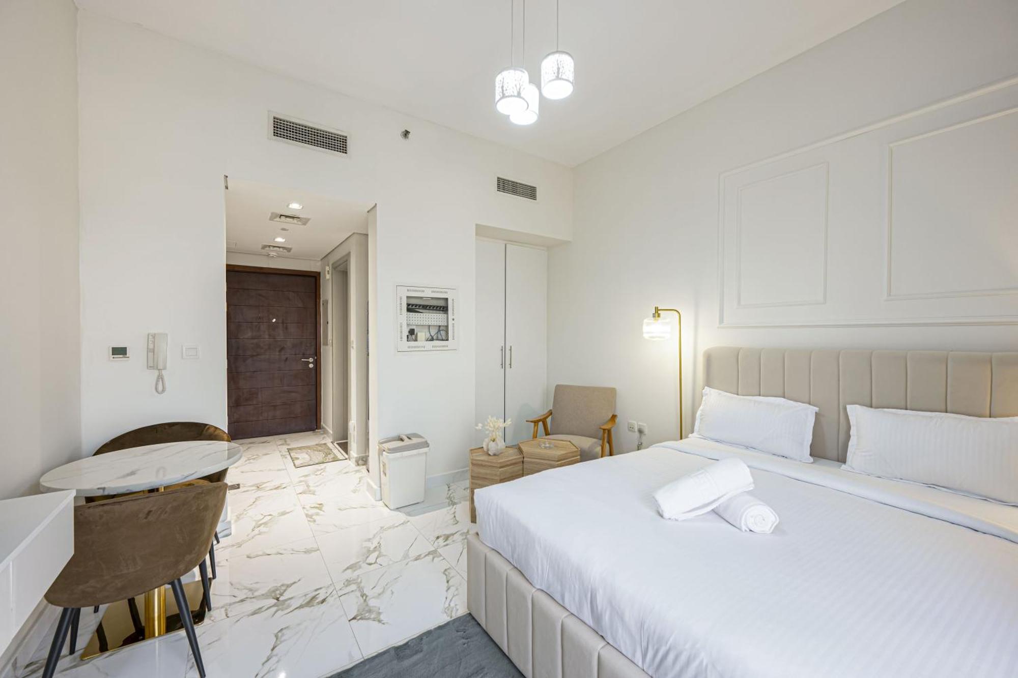 Stylish With Amenities In Du Apartment