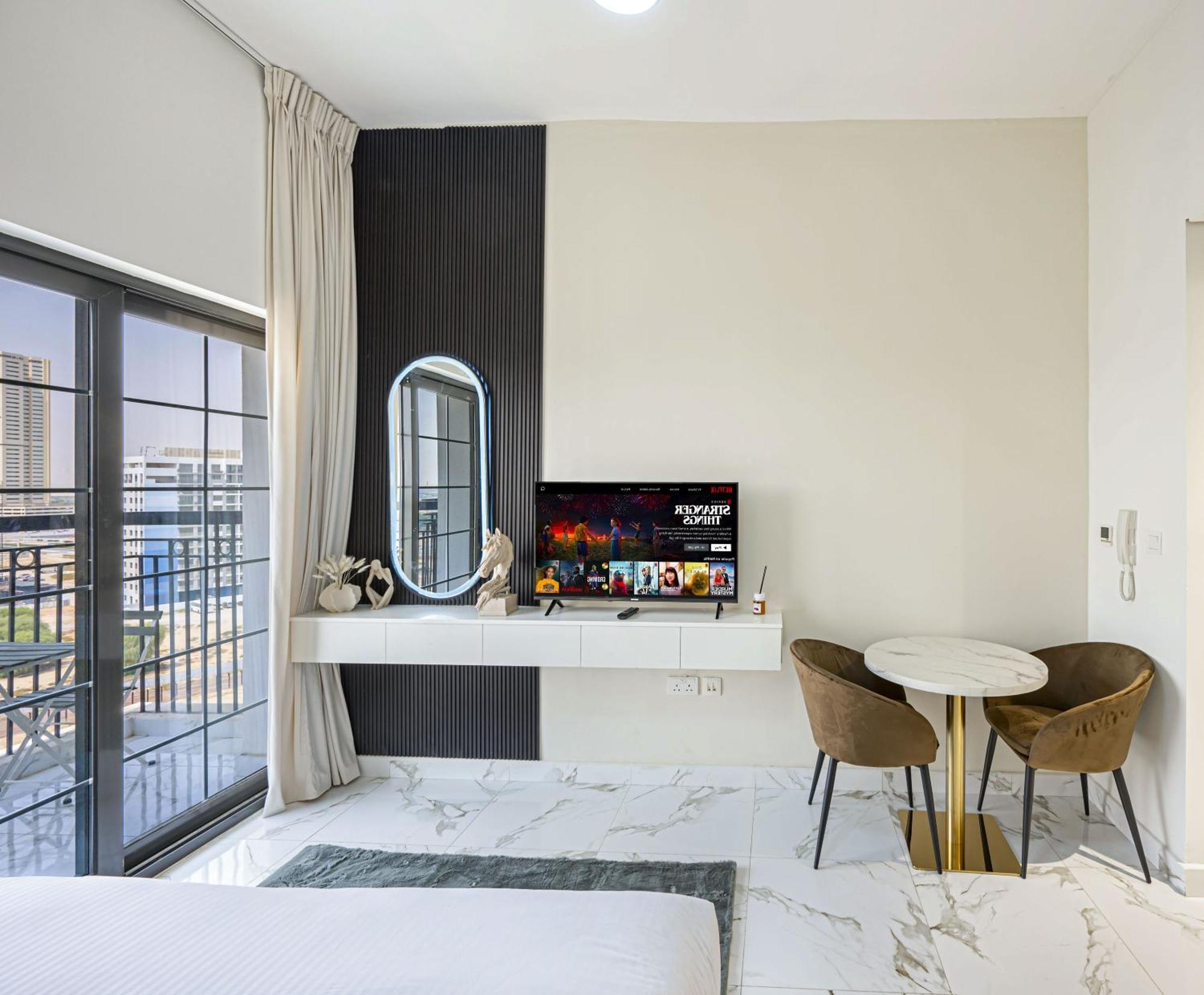 Stylish With Amenities In Du Apartment