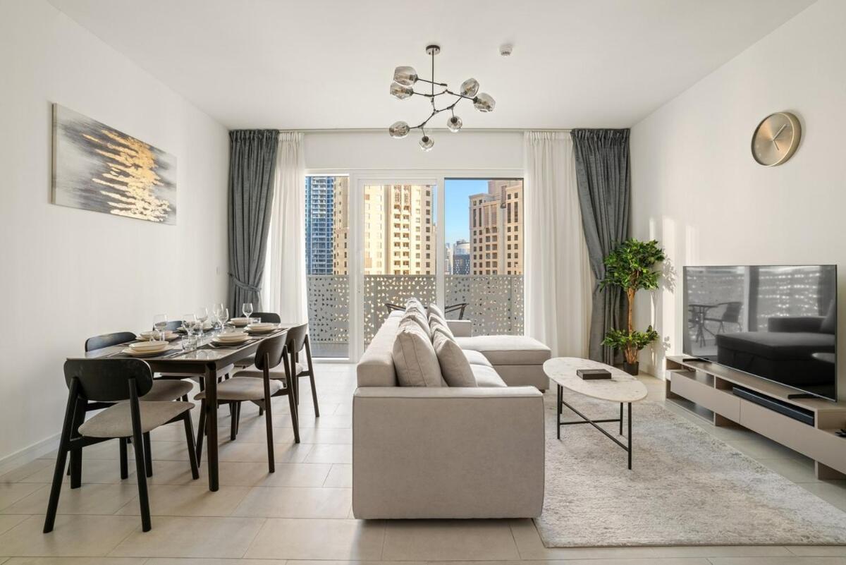 First Class 1br Luxury Beachfront In La Vie Dubai