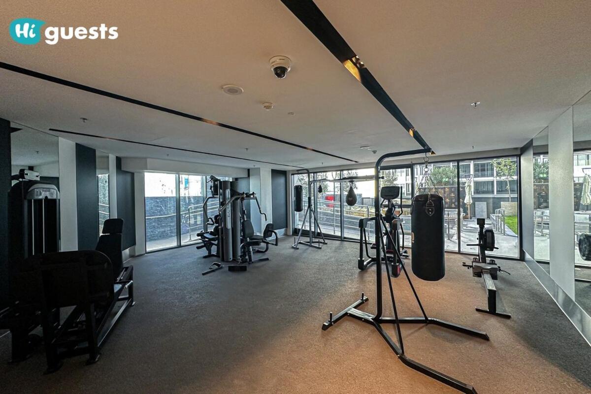Higuests - Stylish 1br Retreat With Modern Interiors In Apartment *