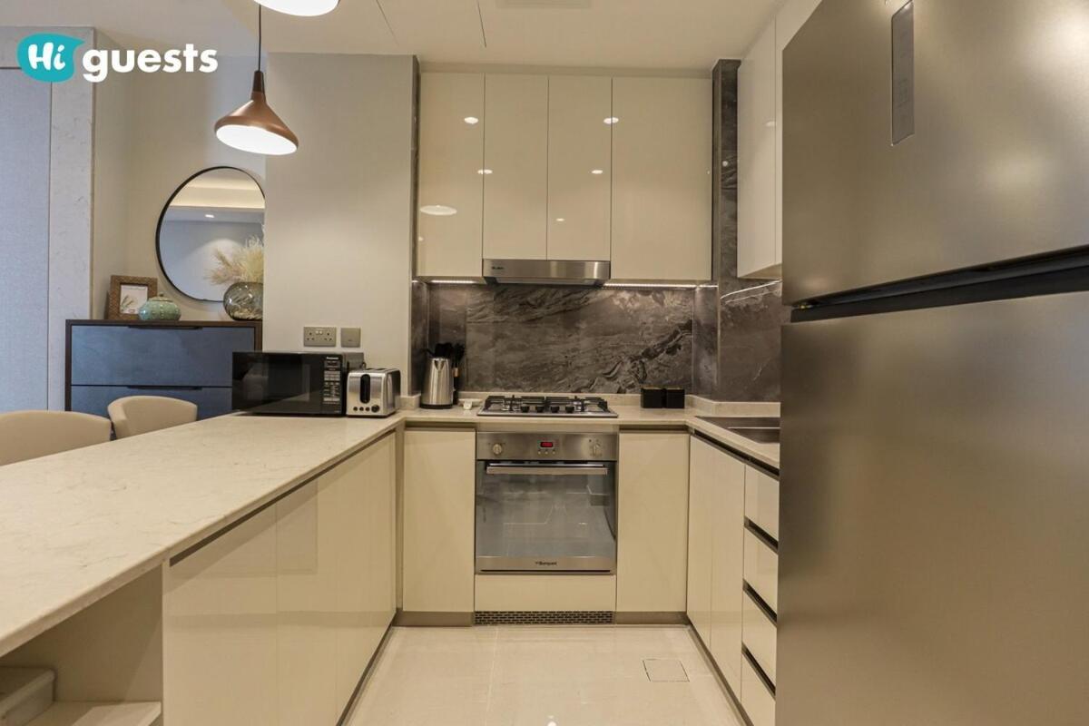 Apartment Higuests - Stylish 1br Retreat With Modern Interiors In Dubai