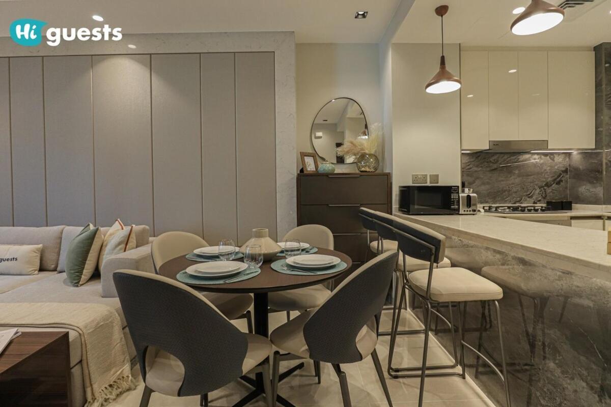 Higuests - Stylish 1br Retreat With Modern Interiors In